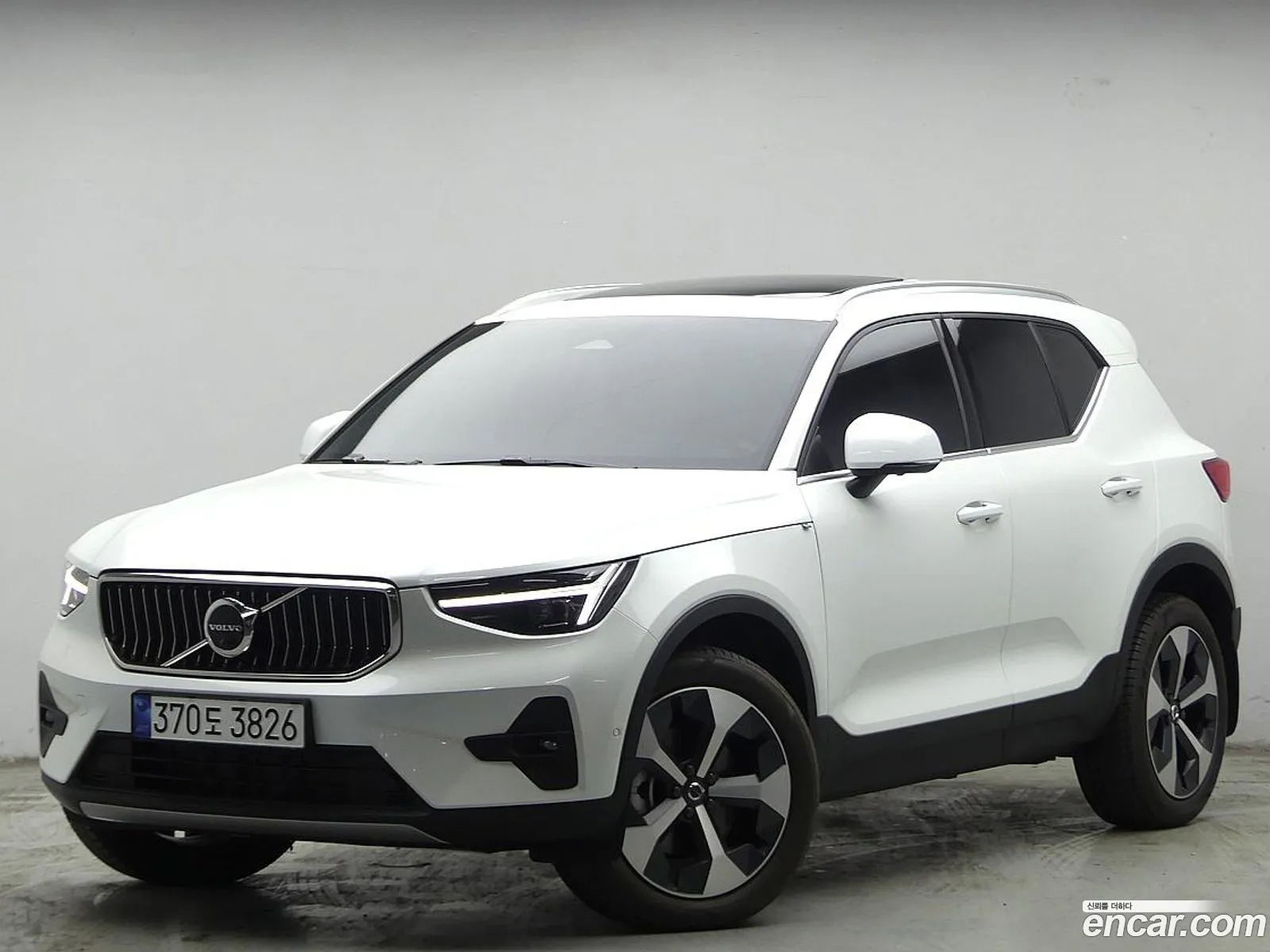 Volvo XC40 2024 — 10