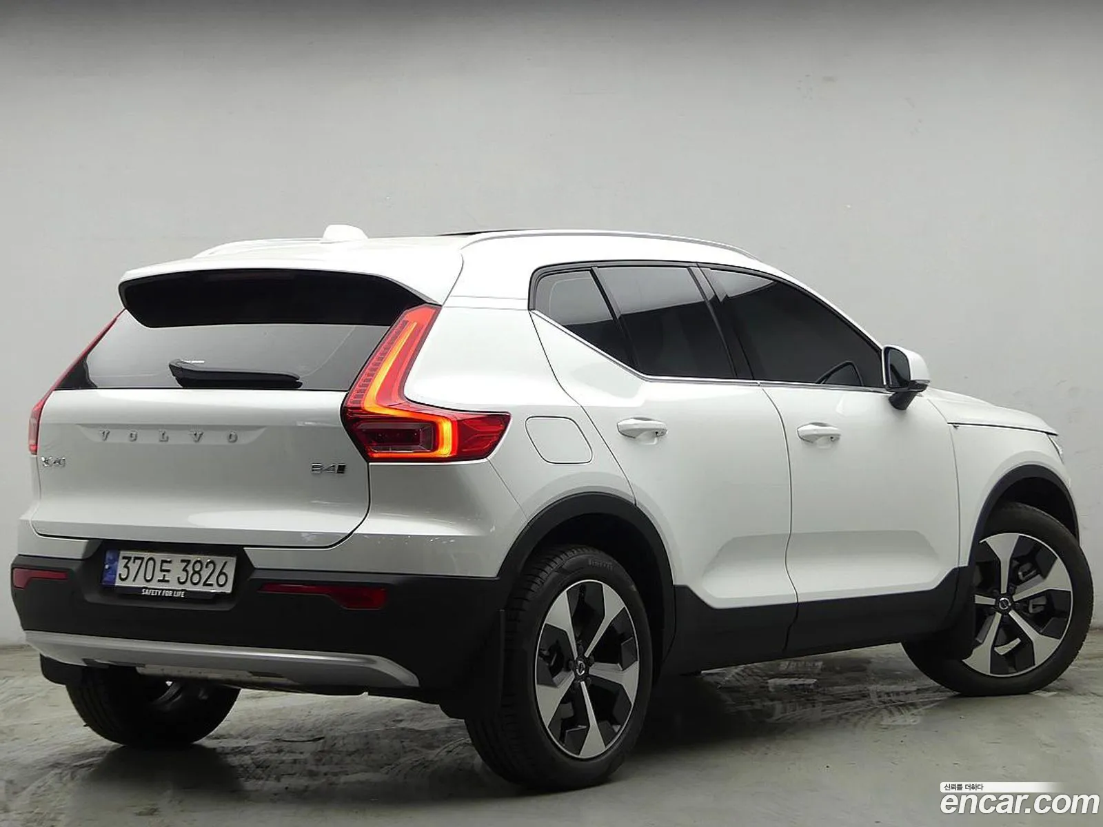 Volvo XC40 2024 — 15