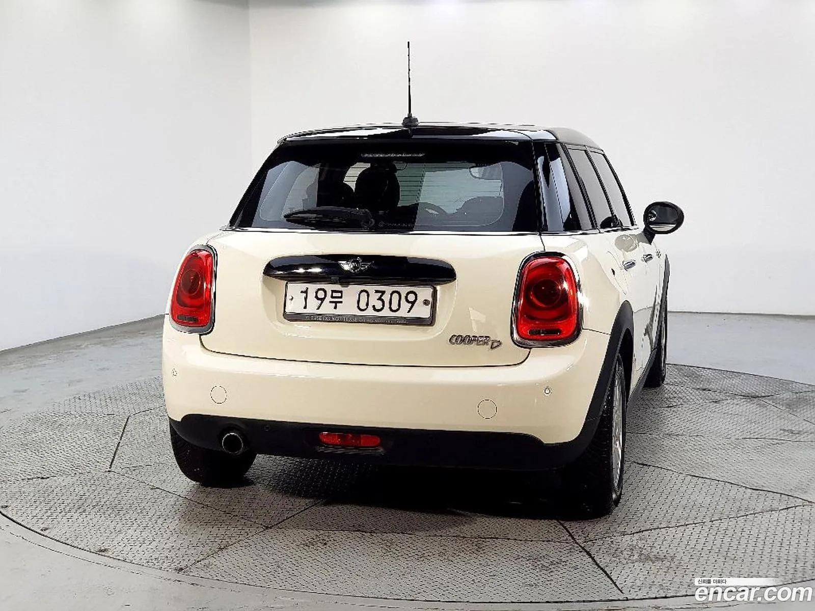 Mini Cooper D 2016 — 8