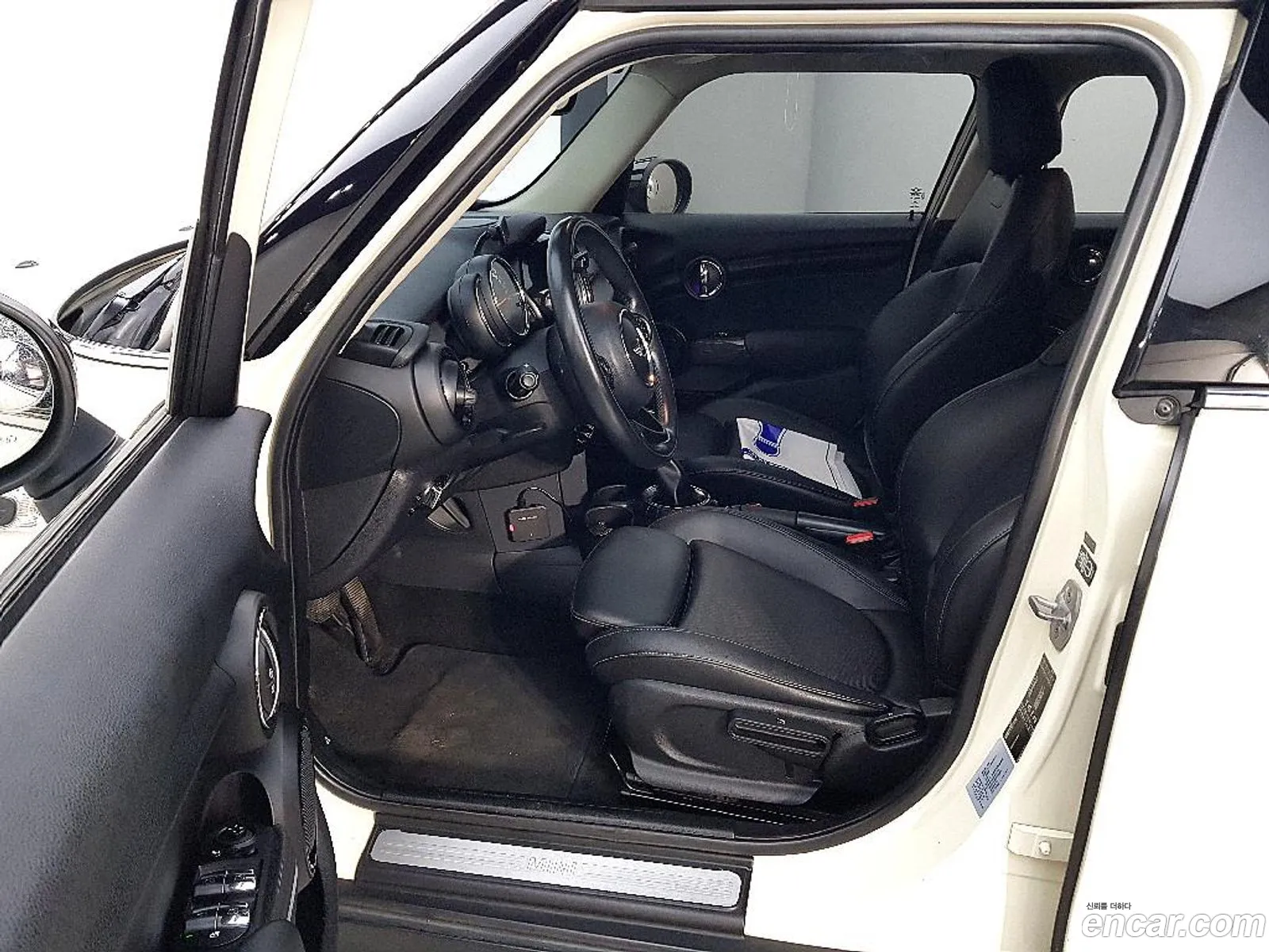Mini Cooper D 2016 — 10
