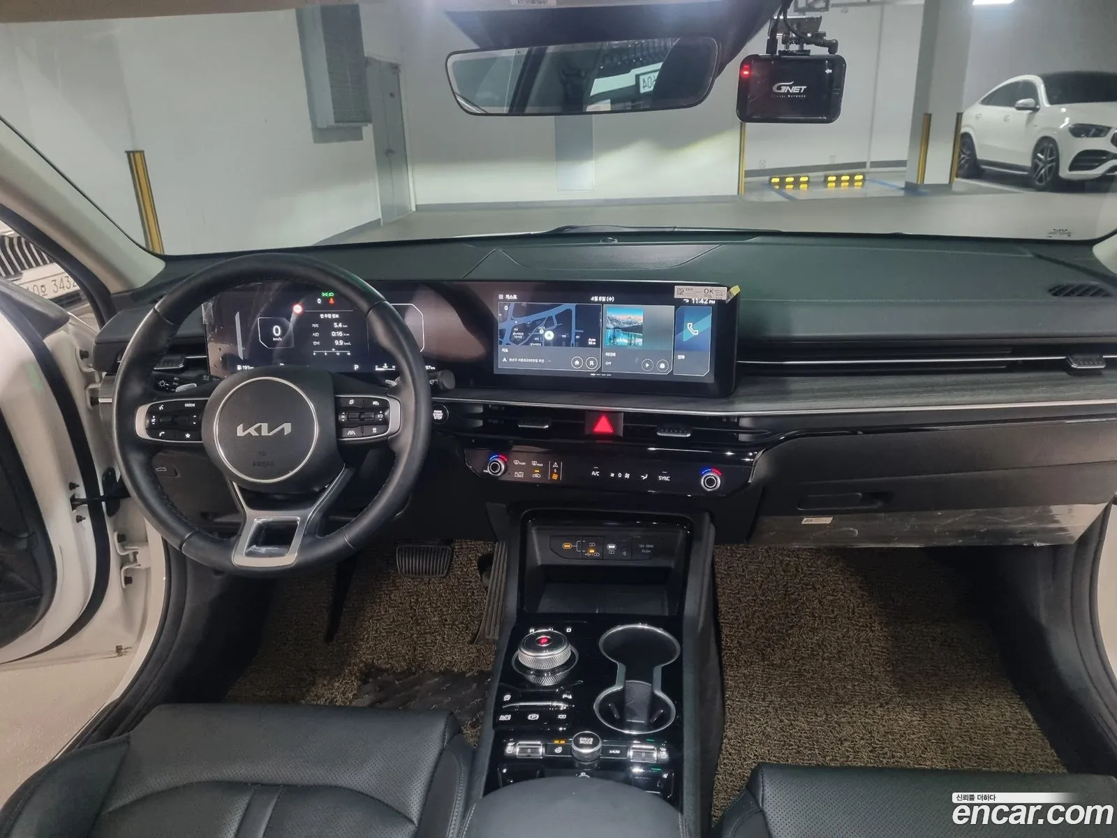 Kia K5 2024 — 4