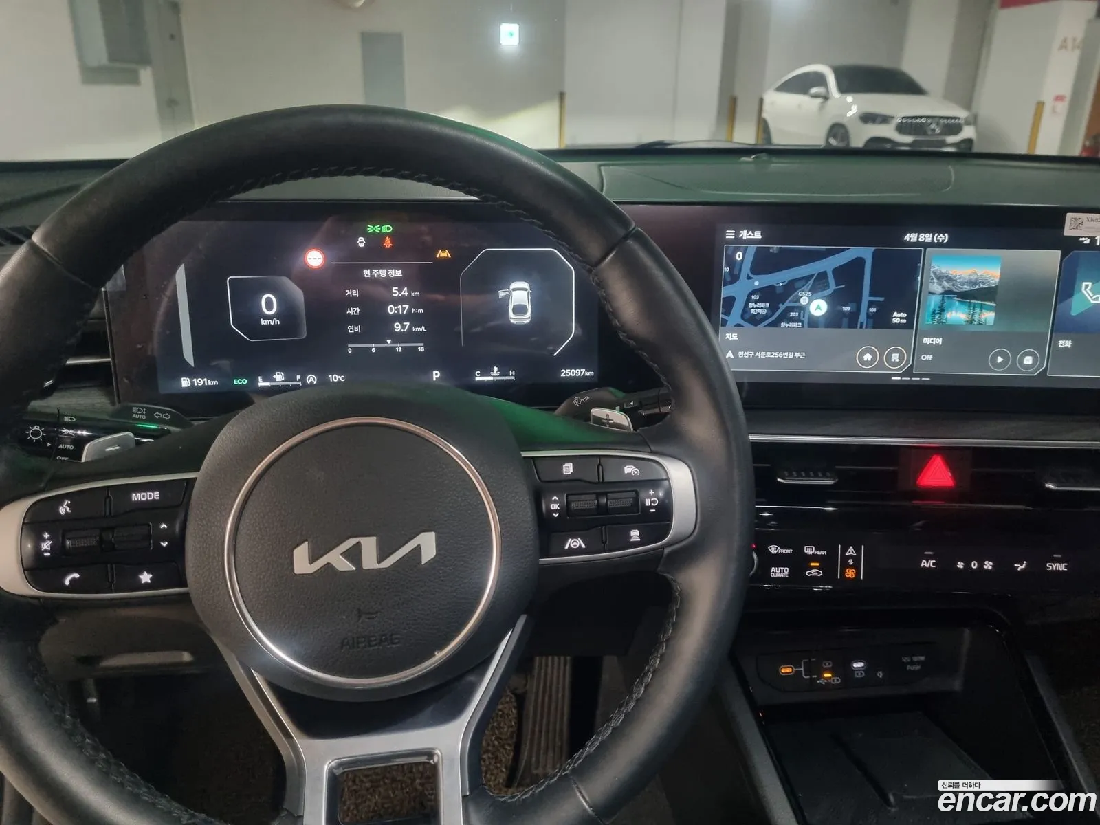 Kia K5 2024 — 18