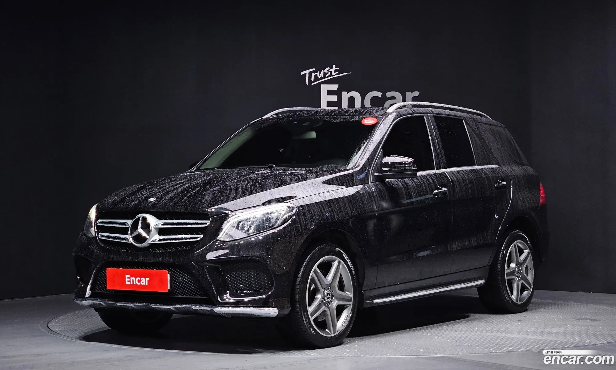 Mercedes-Benz GLE-Class W166 2017 — 11