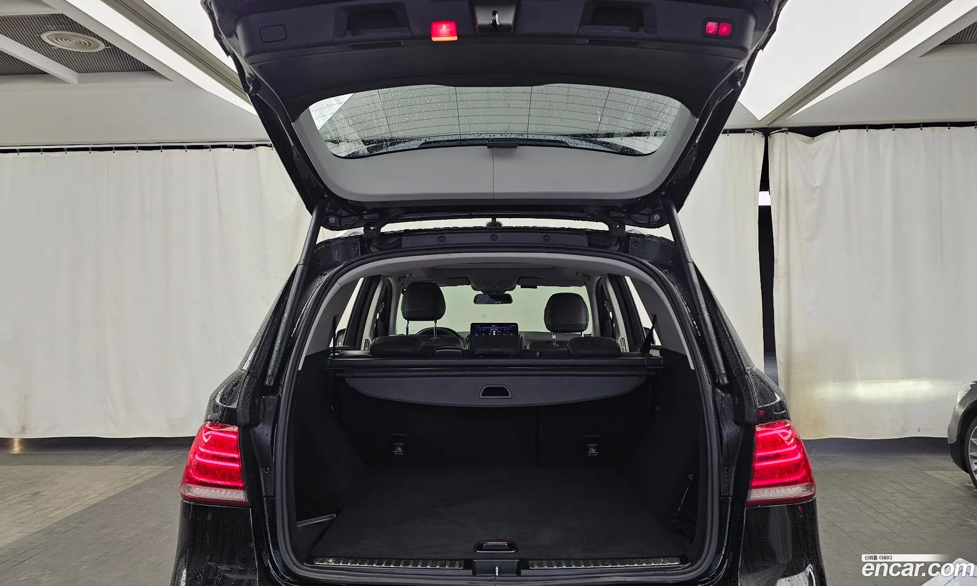Mercedes-Benz GLE-Class W166 2017 — 9