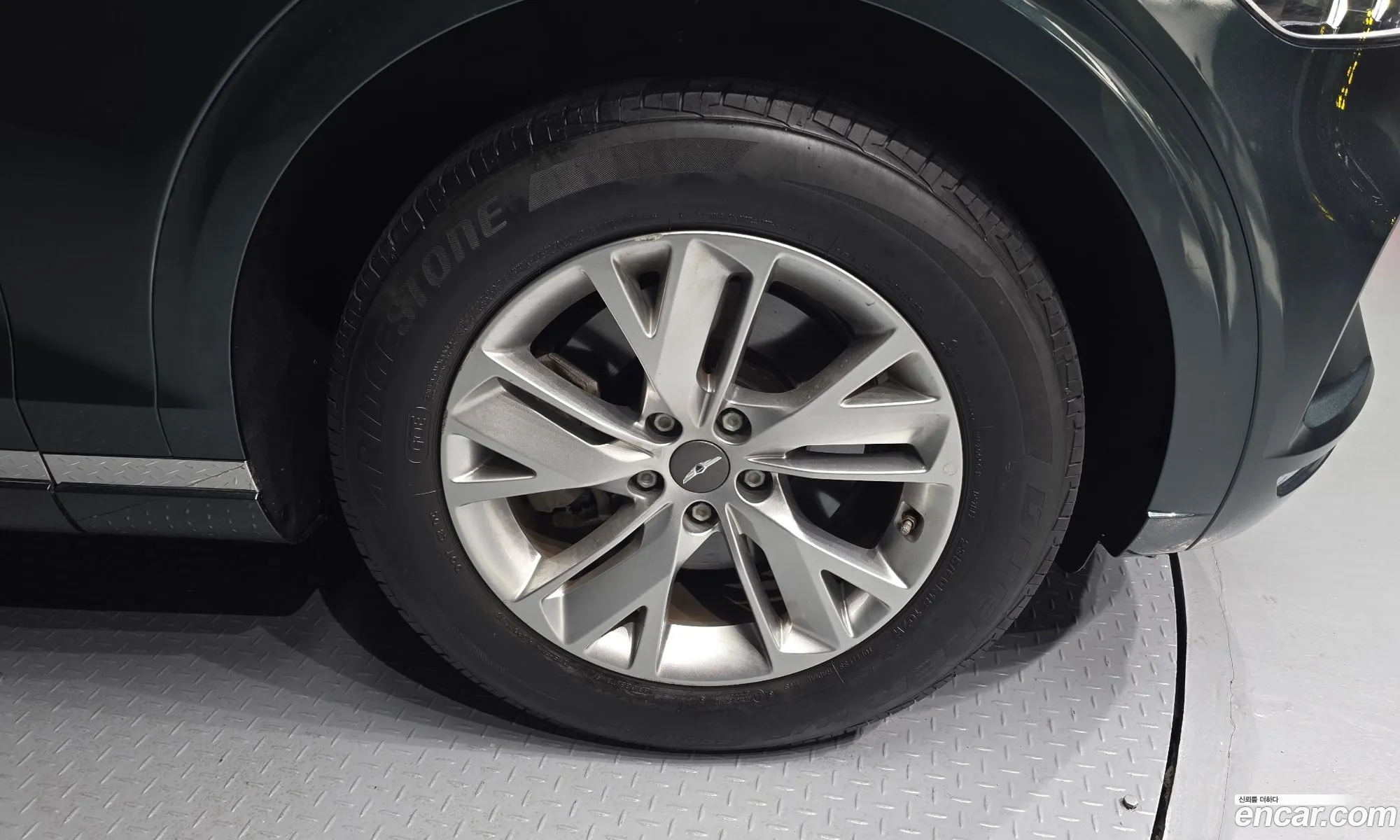 Genesis GV70 2023 — 7