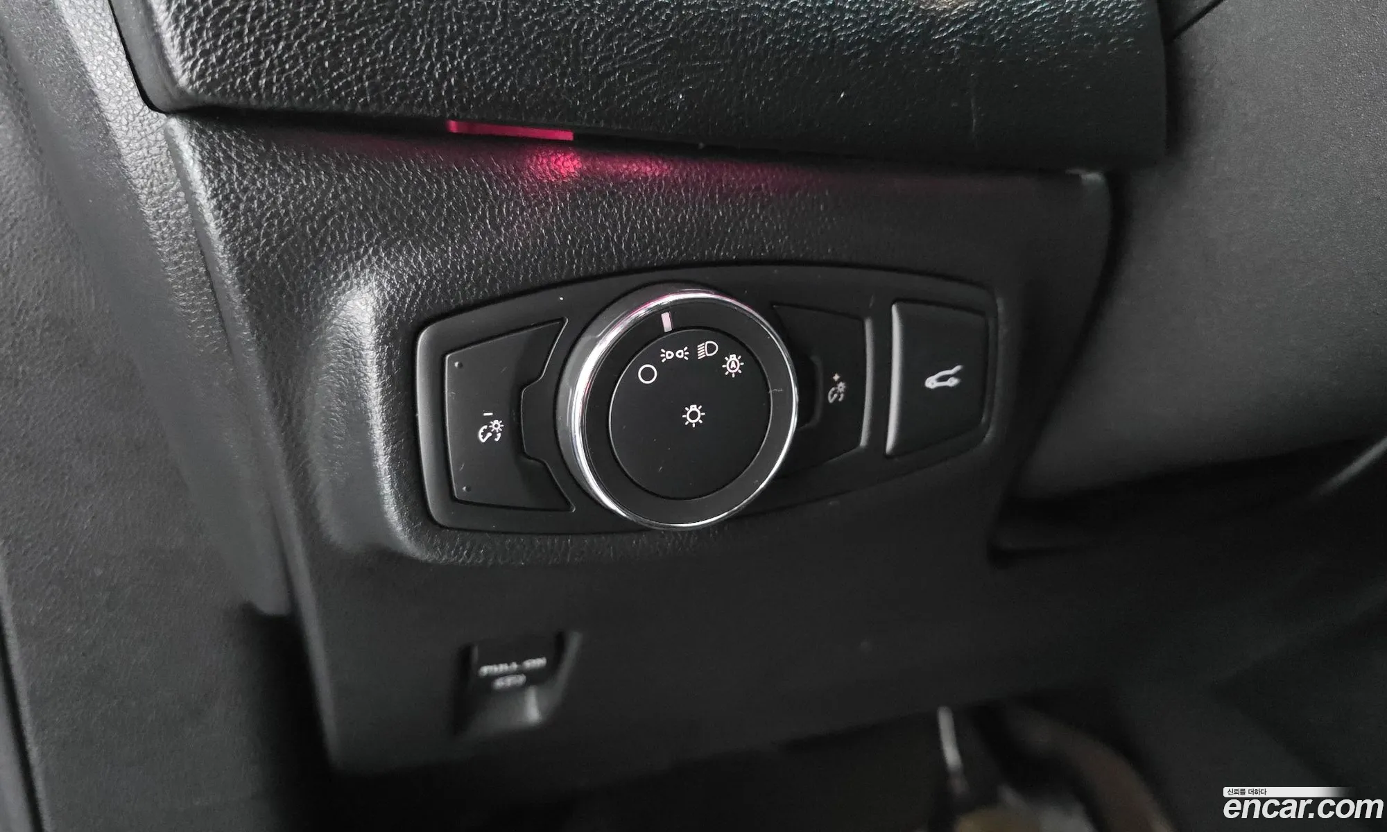 Lincoln MKC 2018 5LMCJ3D96JUL28448 — 22