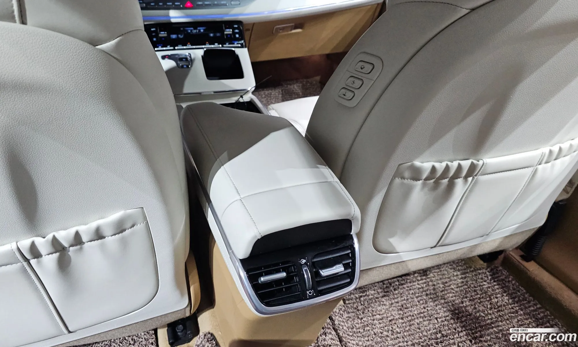 Hyundai Grandeur IG 2020 — 19