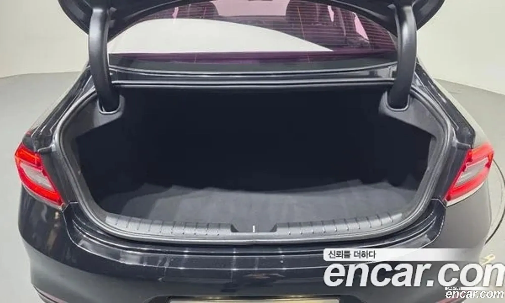 Hyundai Grandeur IG 2018 — 16