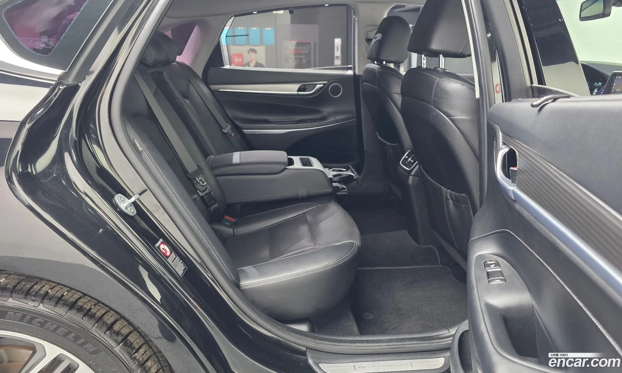 Hyundai Grandeur IG 2018 — 13