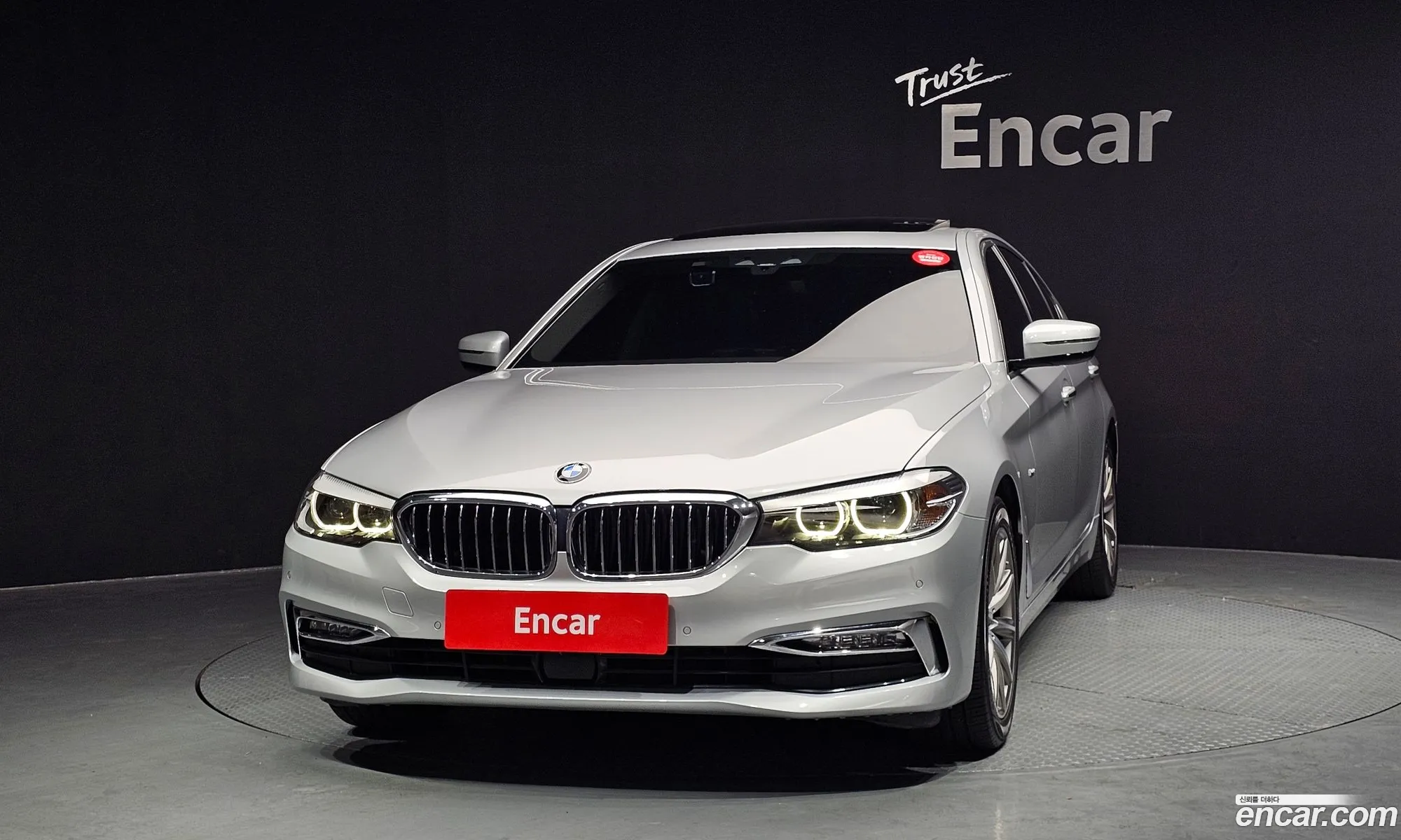 BMW 5 Series 2018 WBAJK7100JBP72393 — 14