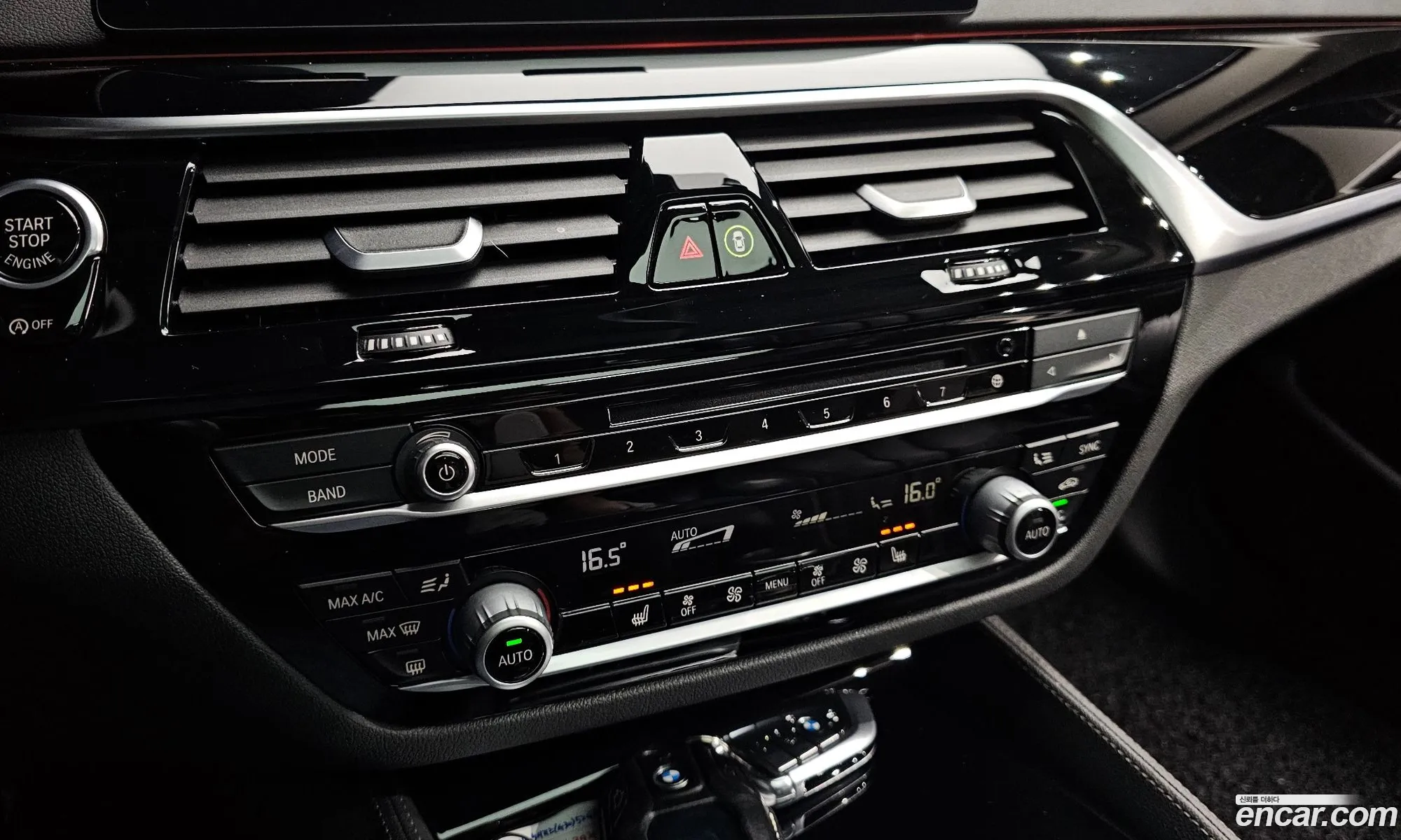 BMW 5 Series 2018 WBAJK7100JBP72393 — 4
