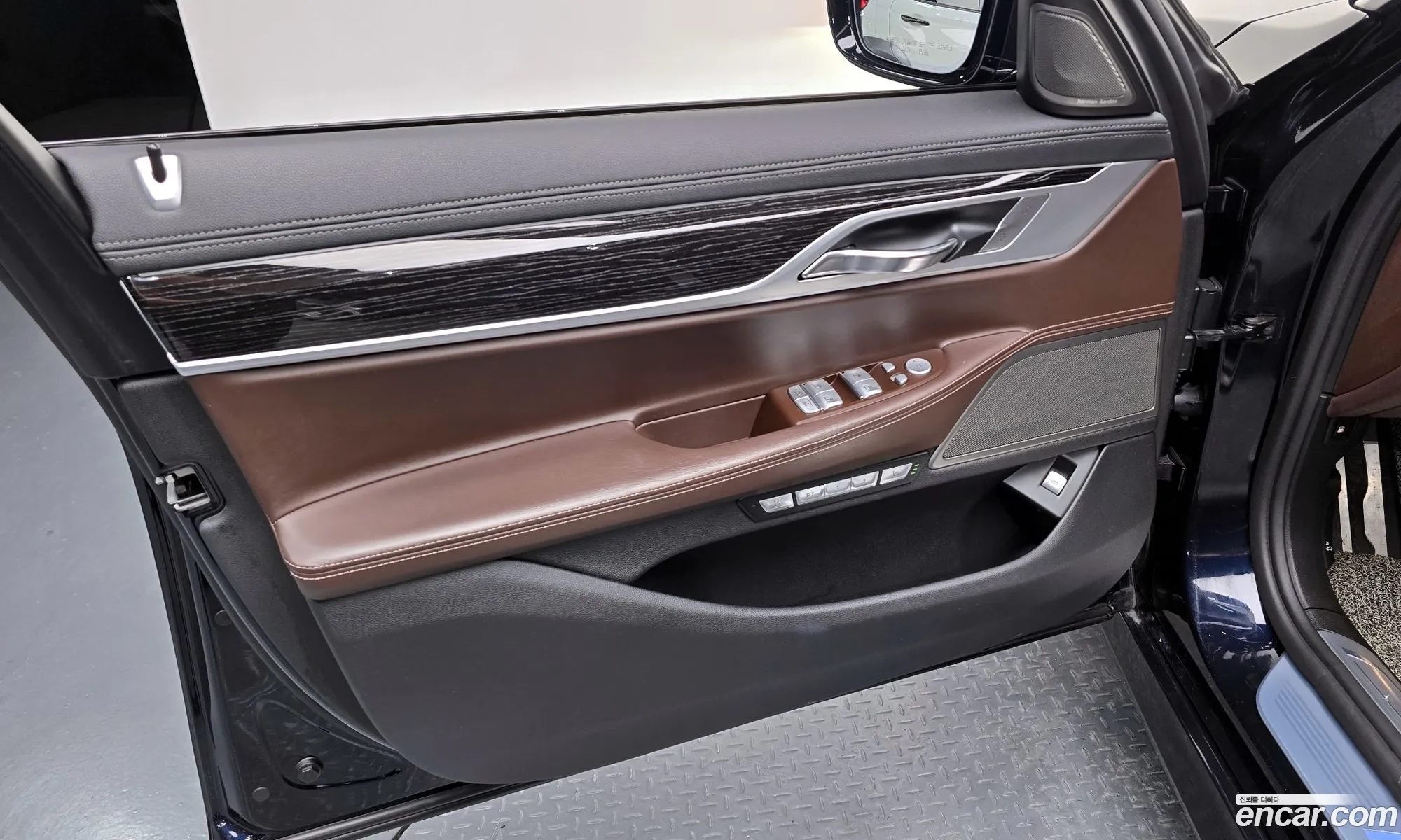 BMW 7 Series 2017 — 10