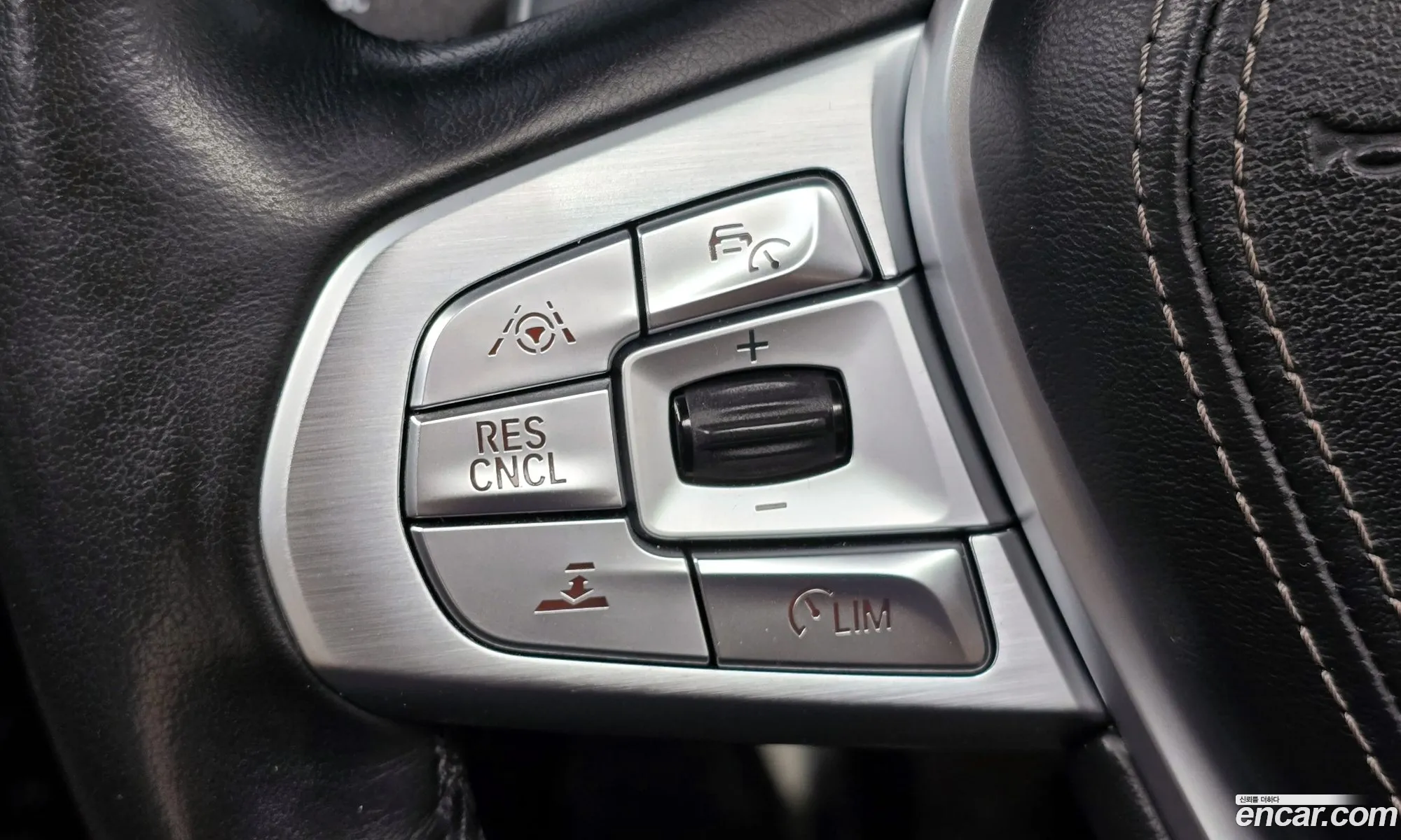 BMW 7 Series 2017 — 11