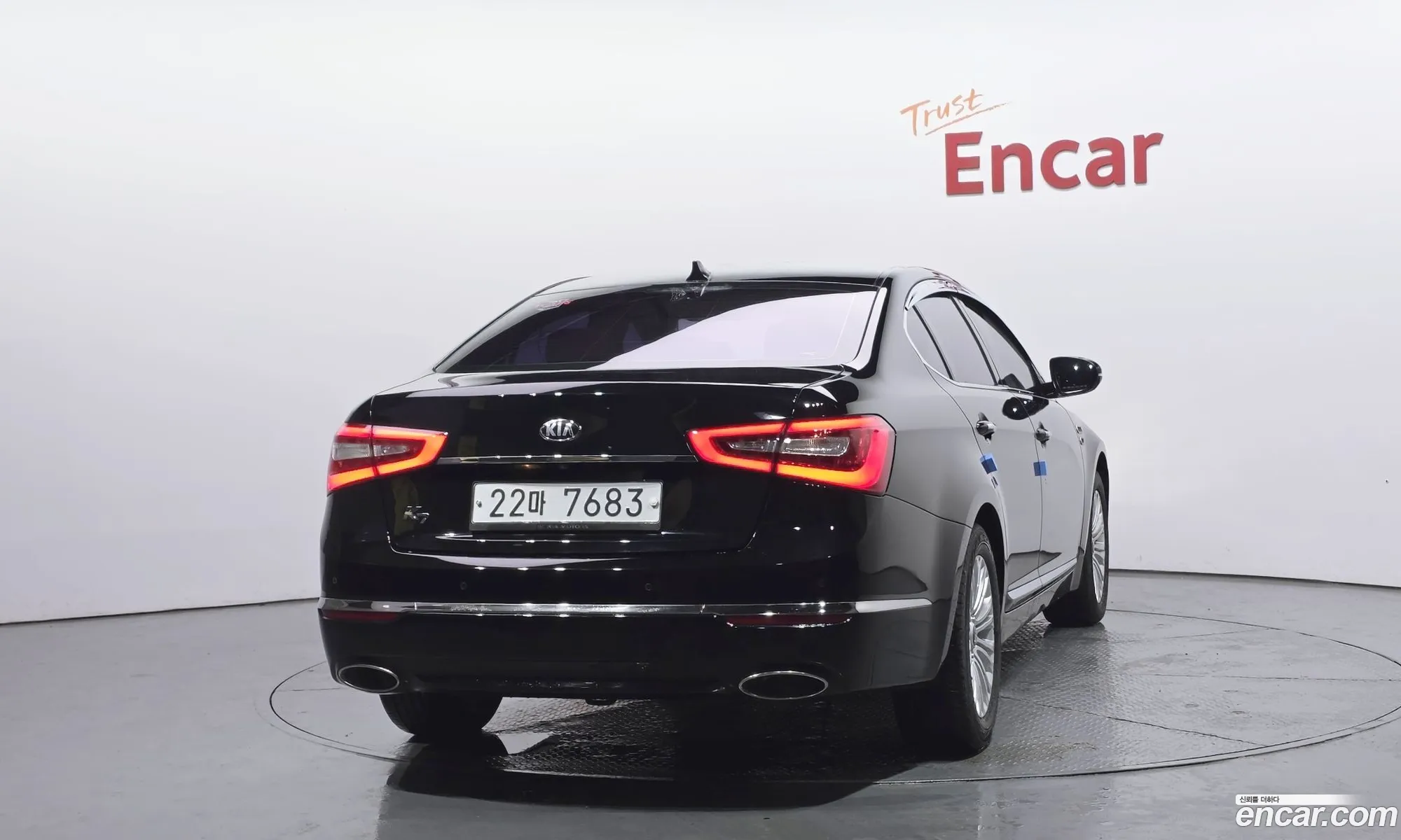 Kia K7 2013 — 24