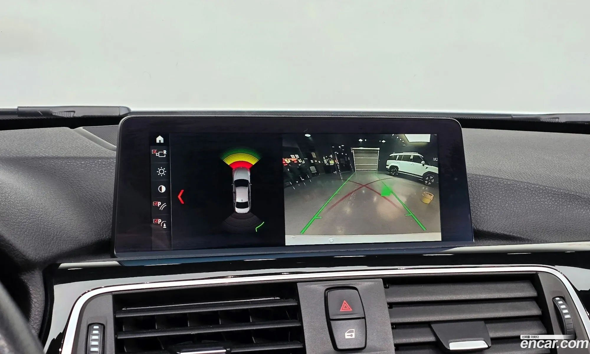 BMW 3 Series 2018 WBA8C5106JA075400 — 11