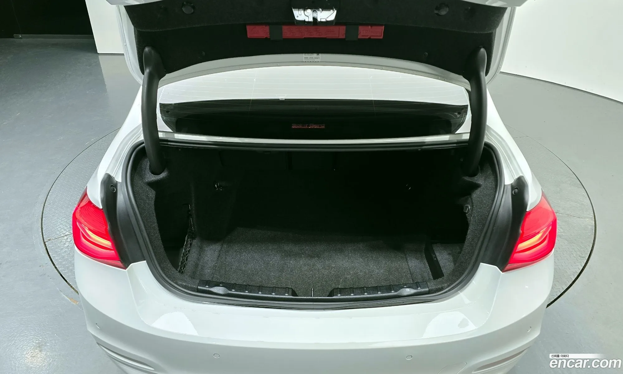 BMW 3 Series 2018 WBA8C5106JA075400 — 7