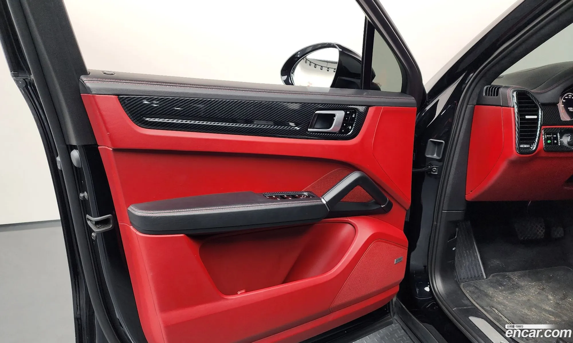 Porsche Cayenne 2020 WP1BA29Y7LDA68057 — 11