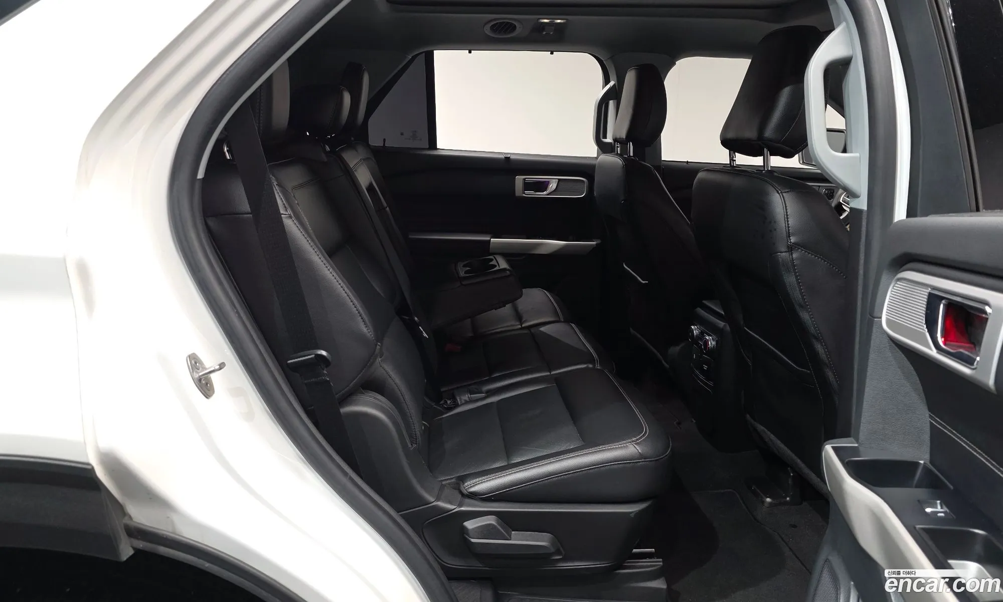 Ford Explorer 6th Gen 2022 1FMSK8FH7NGA52847 — 26