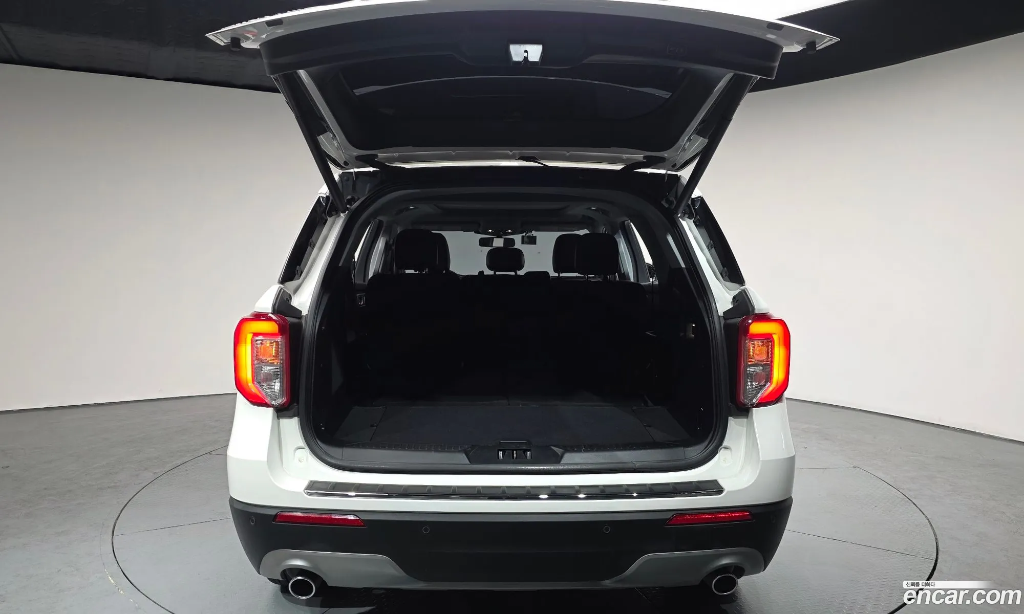 Ford Explorer 6th Gen 2022 1FMSK8FH7NGA52847 — 21
