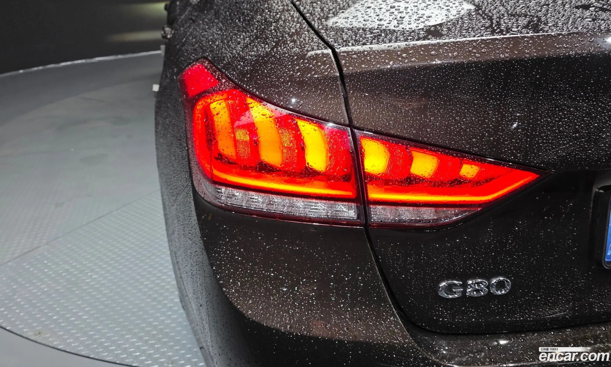 Genesis G80 2018 — 17