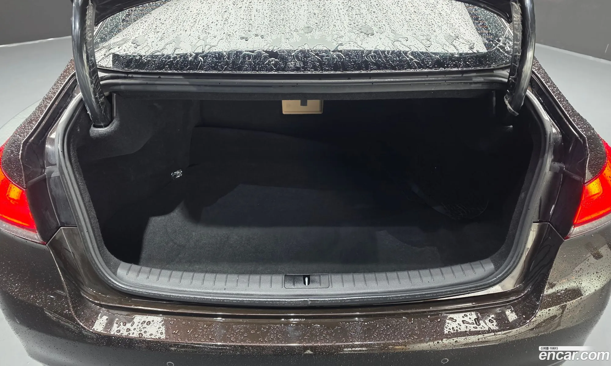 Genesis G80 2018 — 31