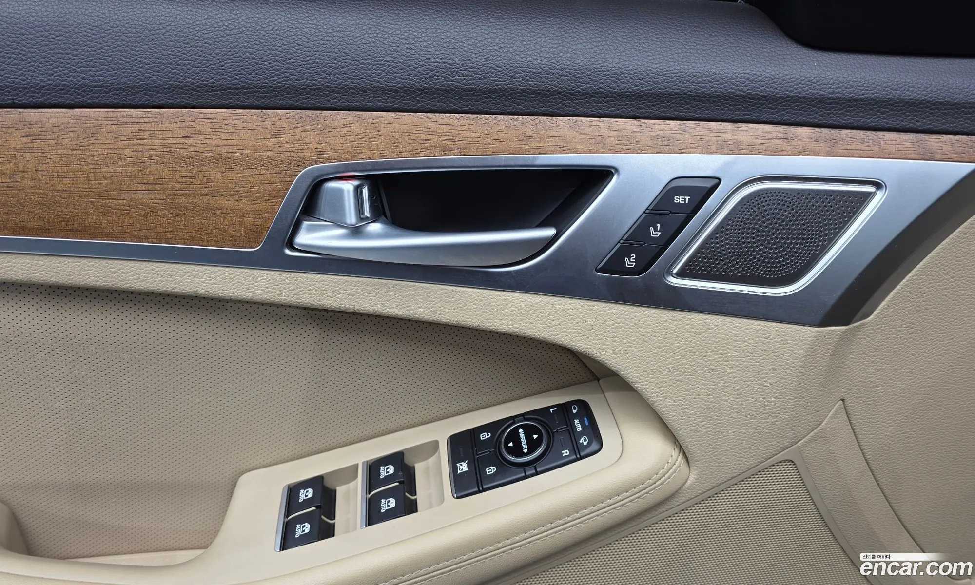 Genesis G80 2018 — 14