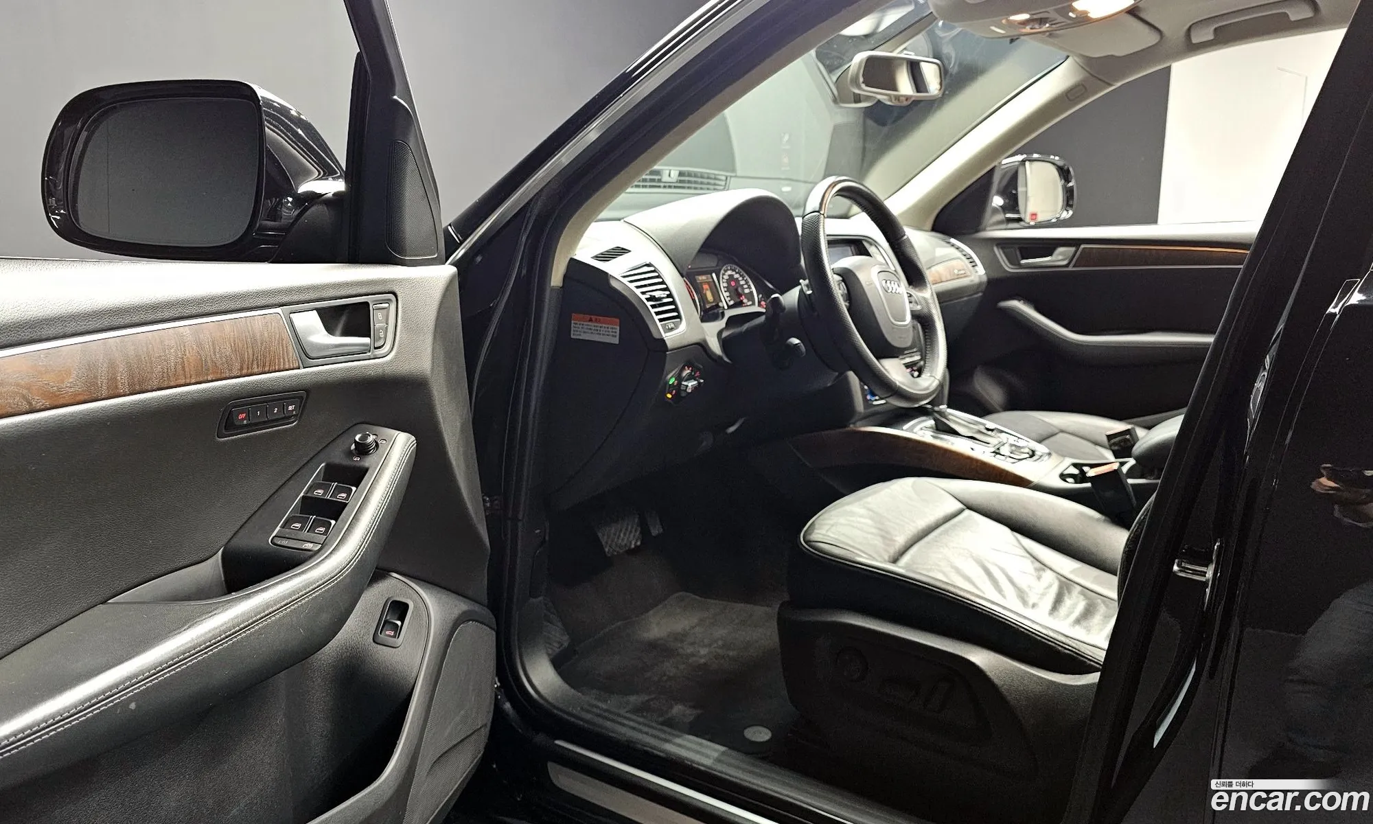 Audi Q5 2010 WAUZZZ8R8BA033746 — 12