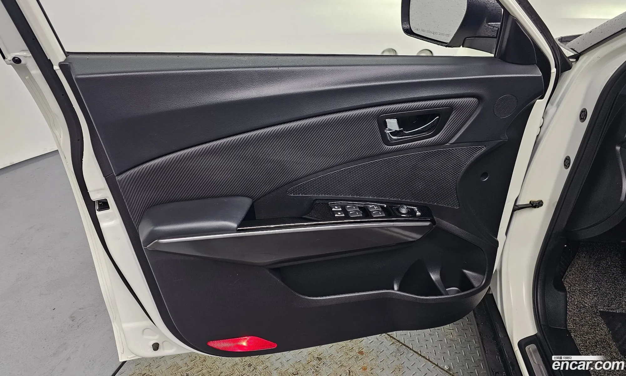 KG Mobility (SsangYong) Tivoli 2020 — 9