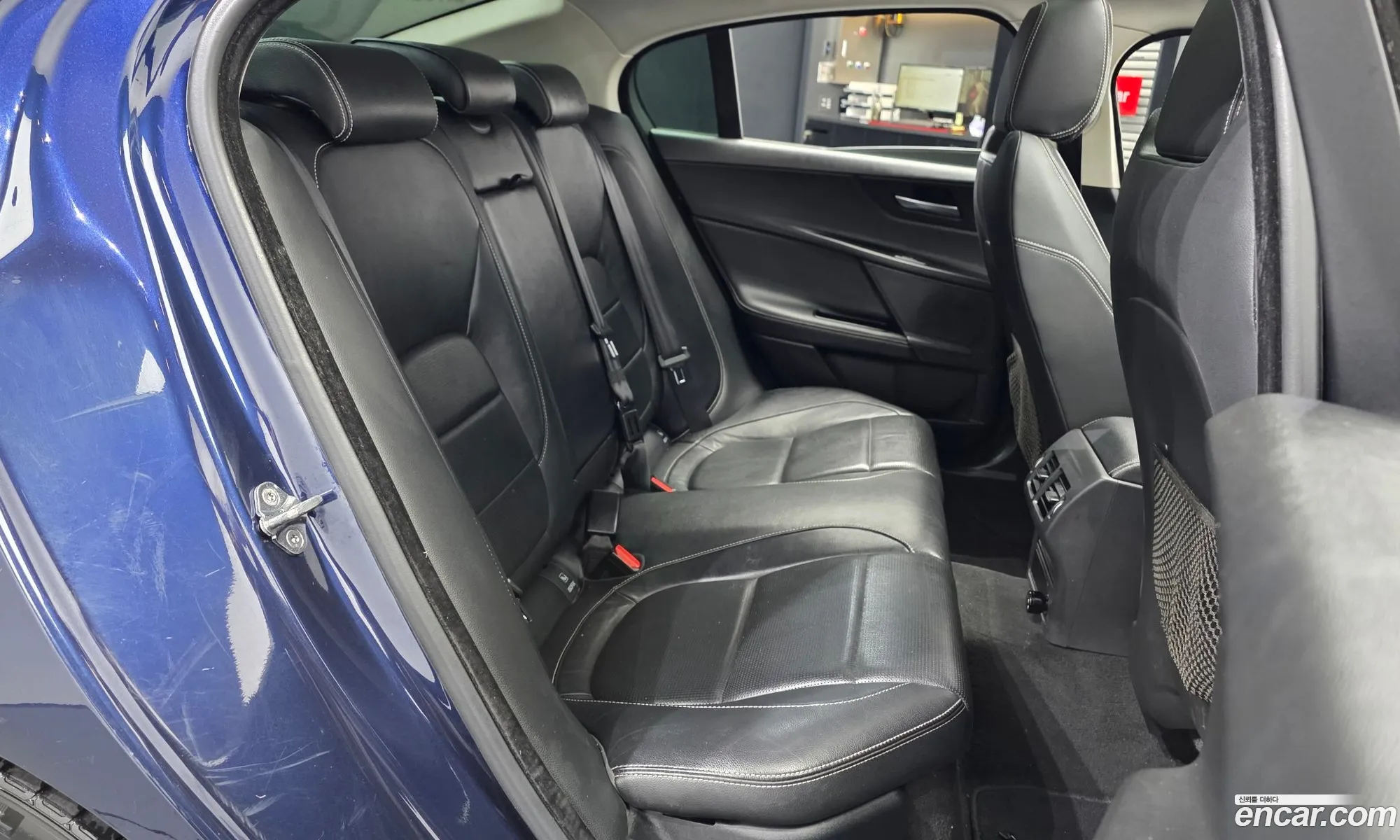 Jaguar XE 2016 SAJAB4BN1GA923852 — 2