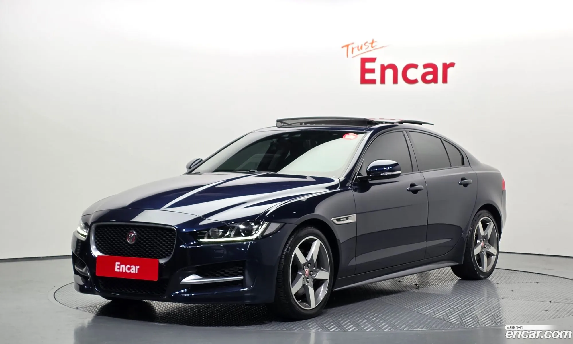 Jaguar XE 2016 SAJAB4BN1GA923852 — 20