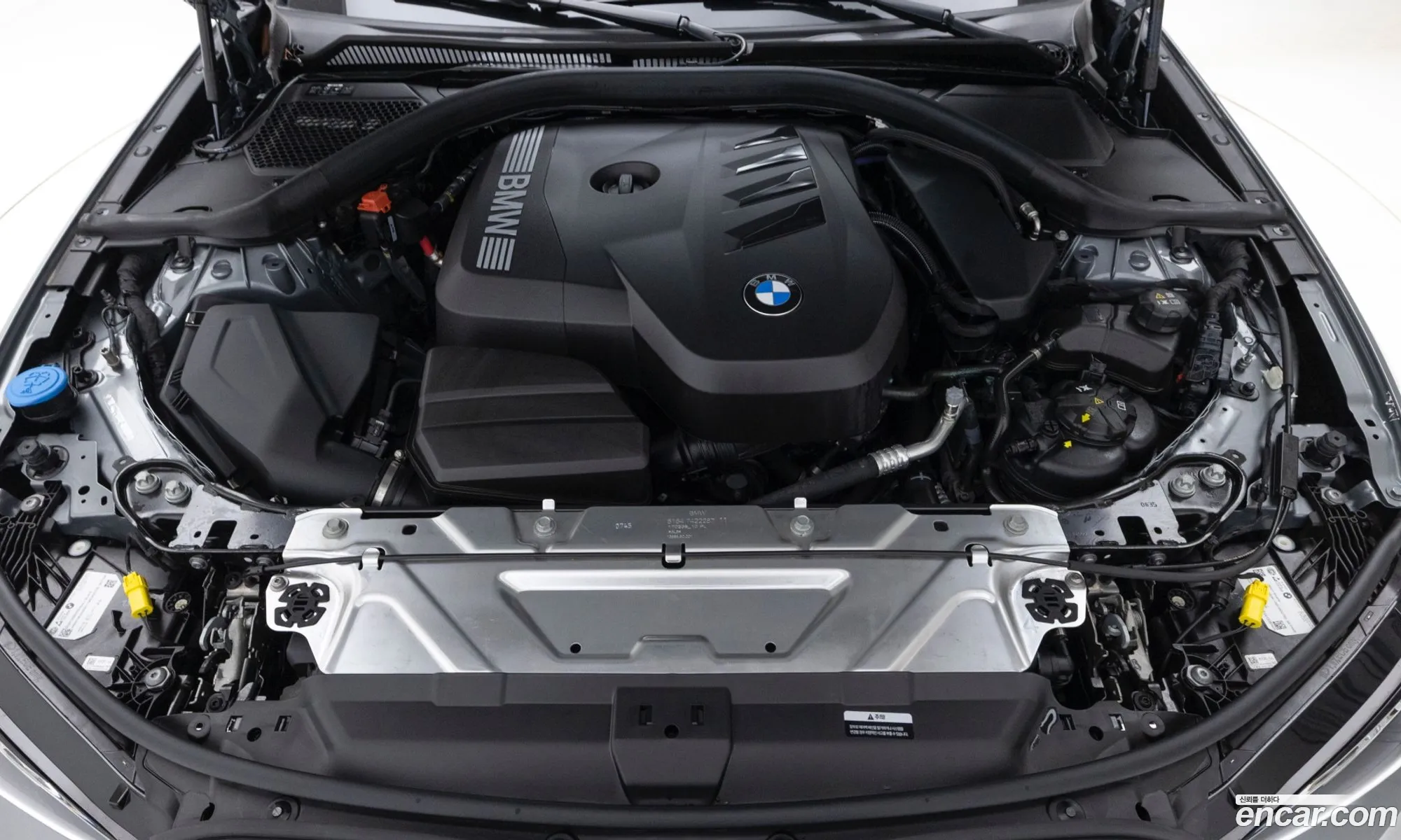 BMW 3 Series 2025 — 4