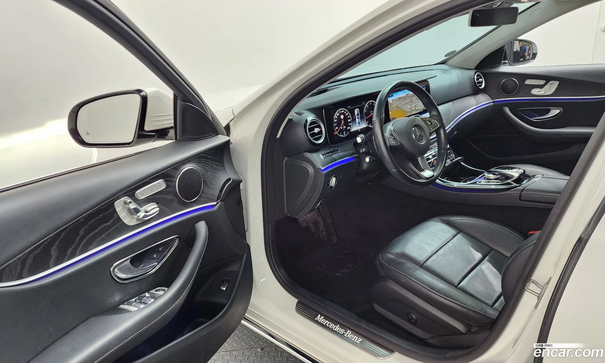 Mercedes-Benz E-Class W213 2017 — 9