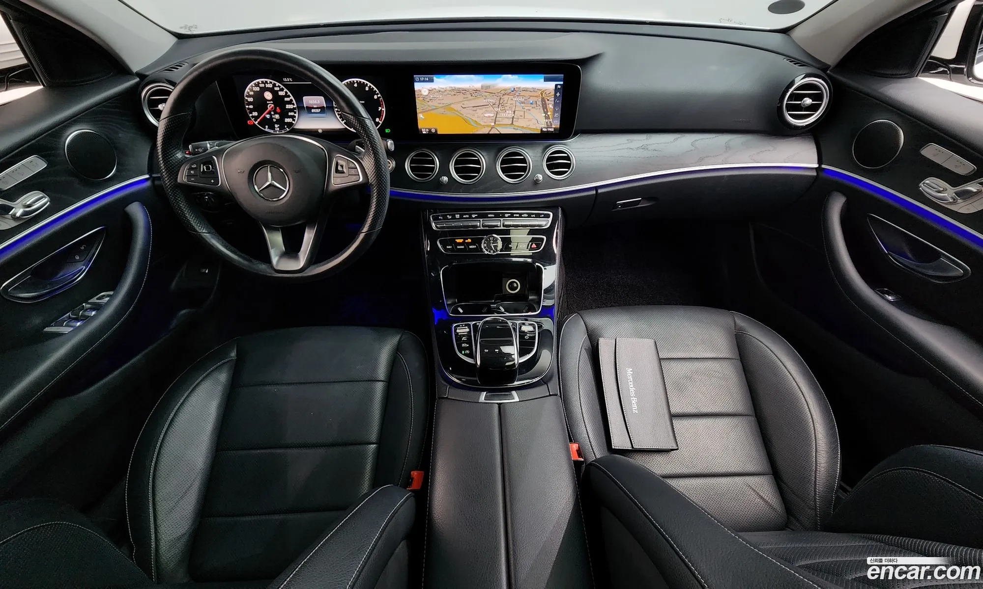 Mercedes-Benz E-Class W213 2017 — 12