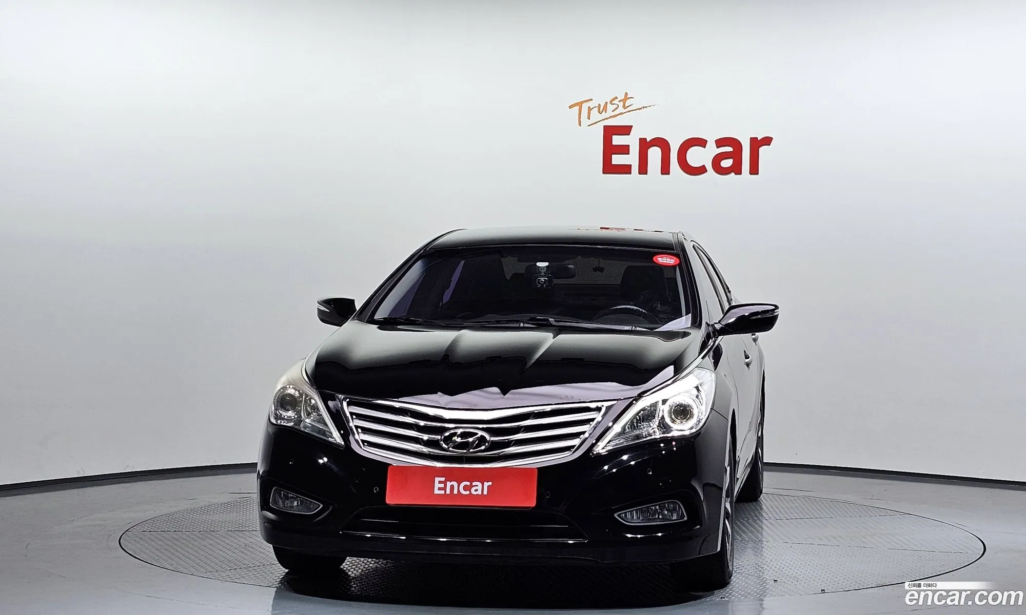 Hyundai Grandeur HG 2012 — 14