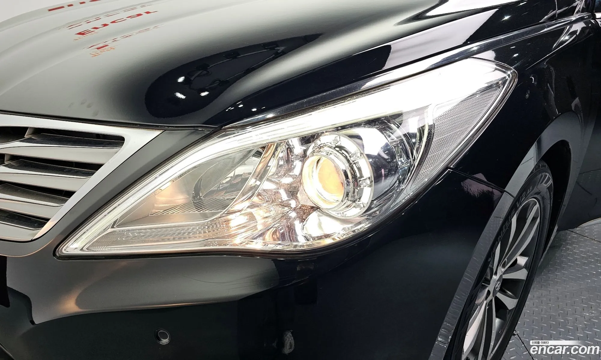 Hyundai Grandeur HG 2012 — 18