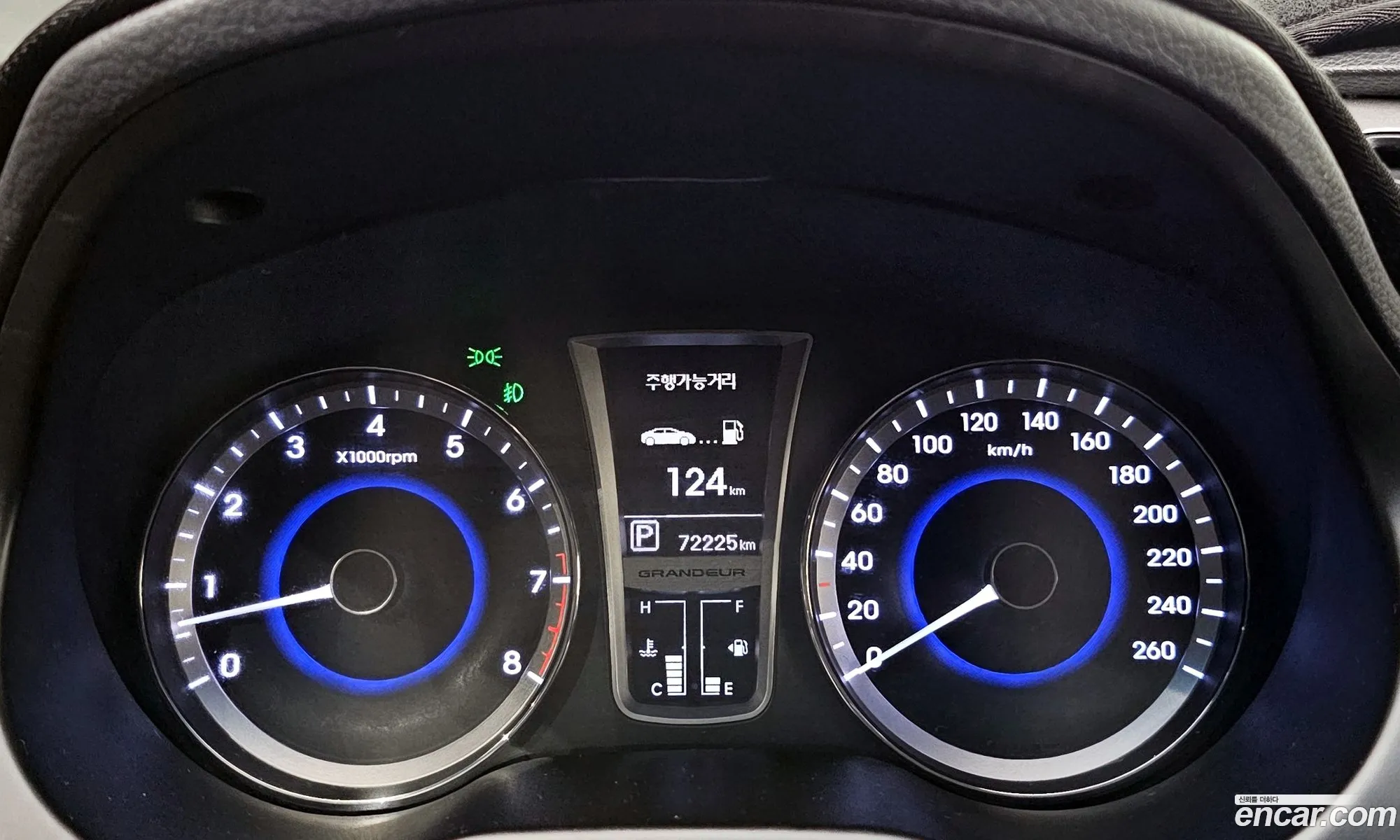Hyundai Grandeur HG 2012 — 31