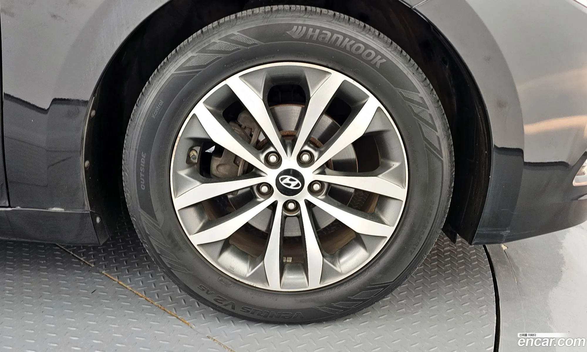 Hyundai Grandeur HG 2012 — 12