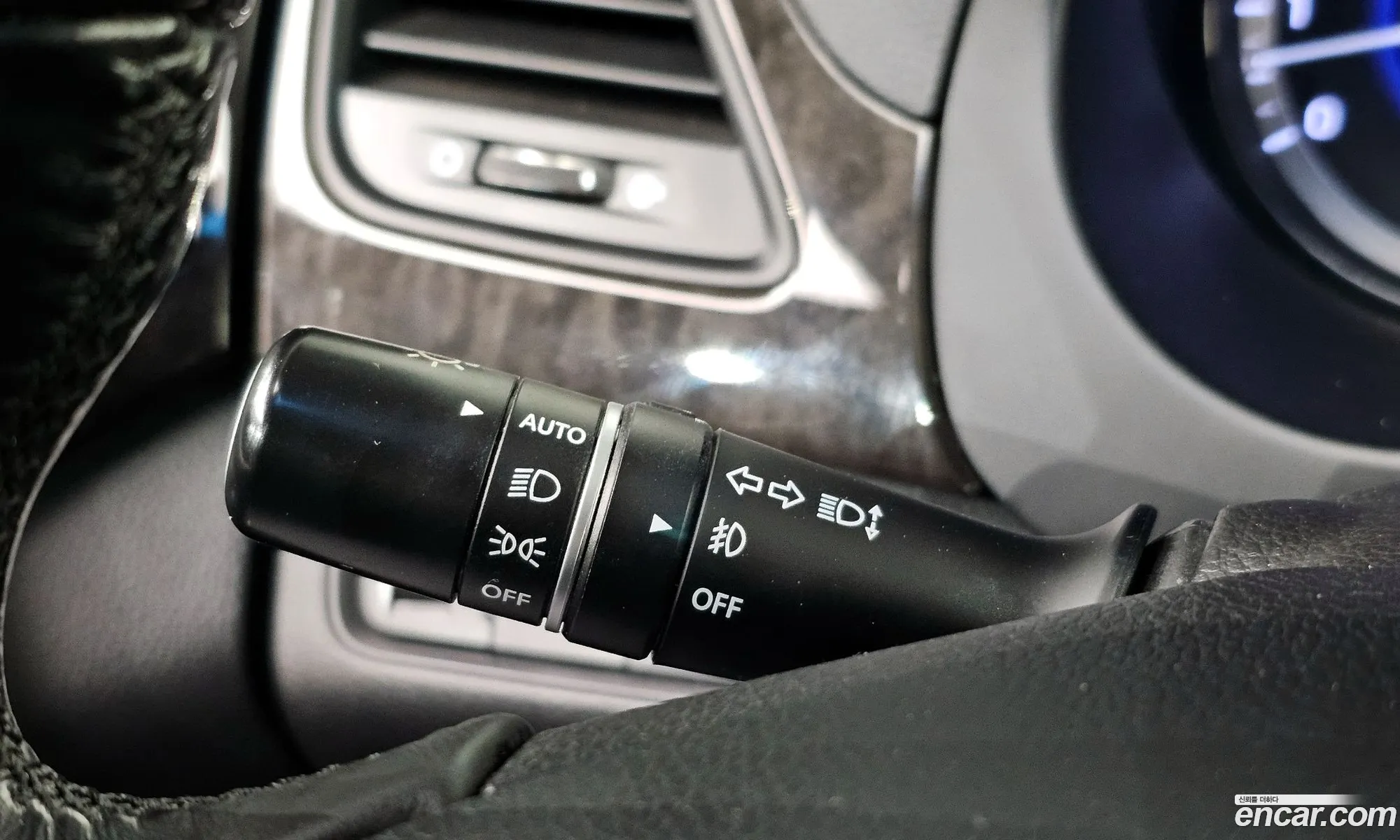 Hyundai Grandeur HG 2012 — 22