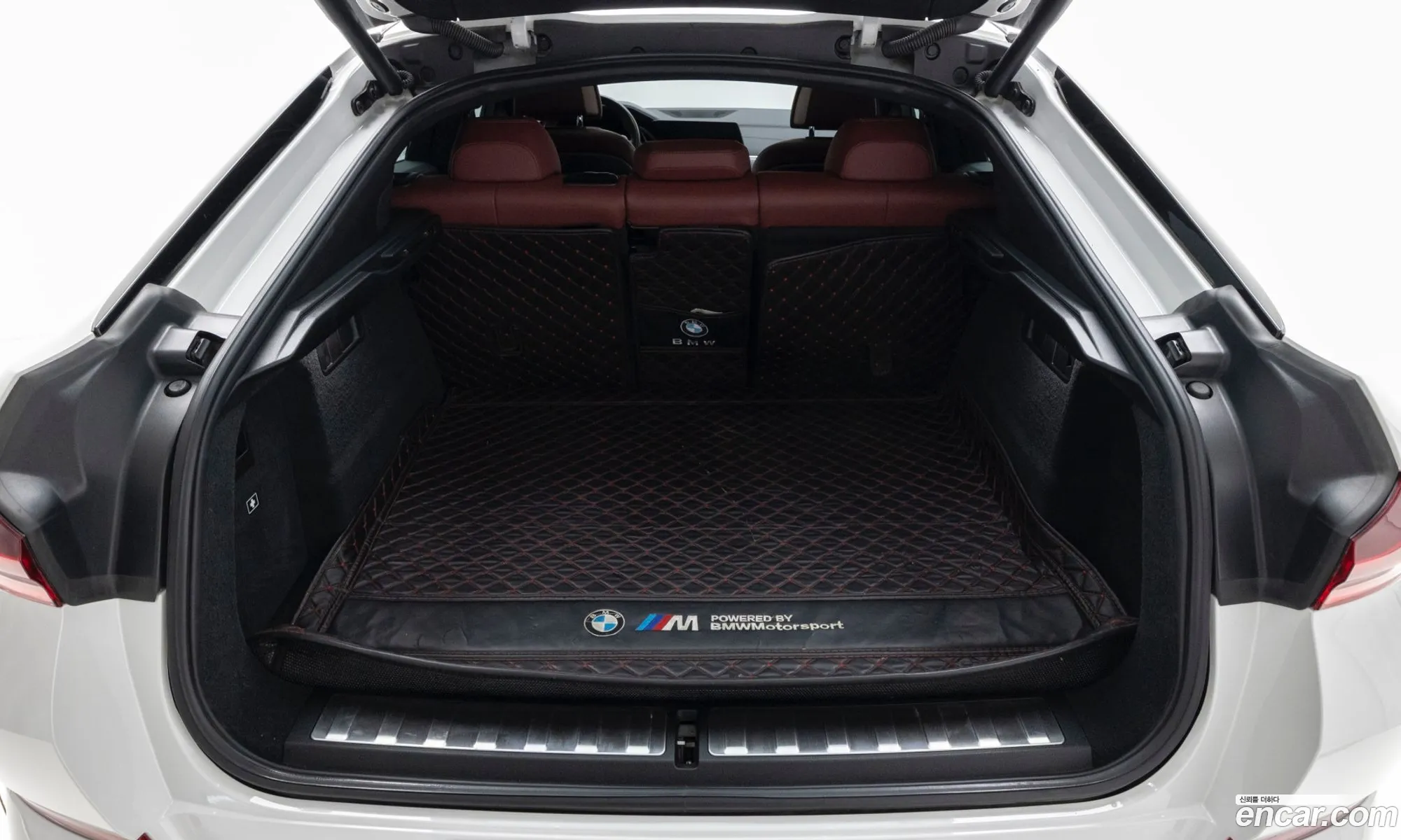 BMW X6 2021 — 17