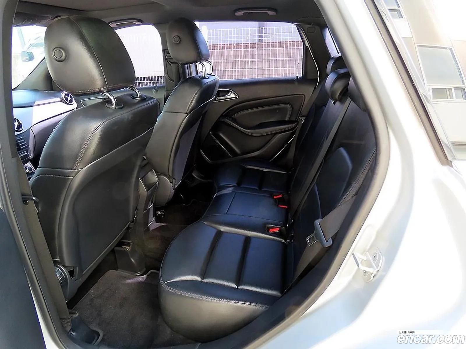 Mercedes-Benz B-Class W246 2013 — 9