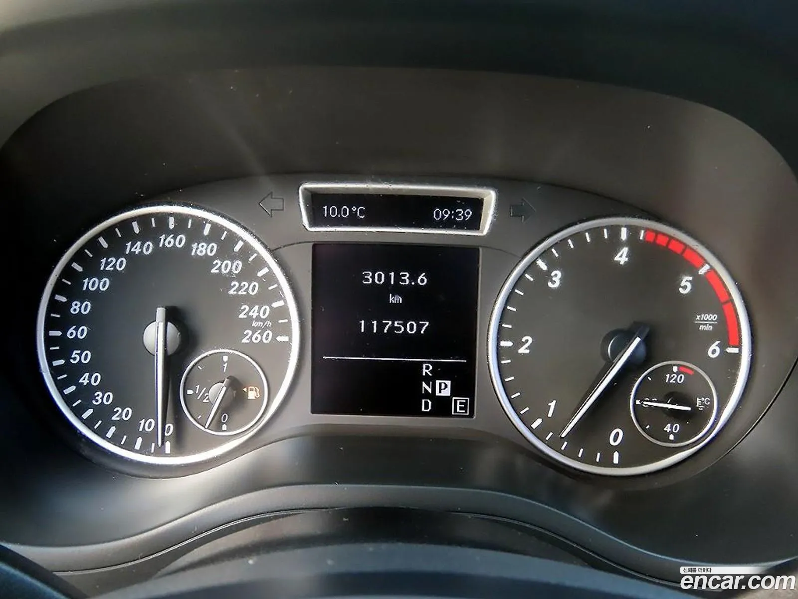 Mercedes-Benz B-Class W246 2013 — 16