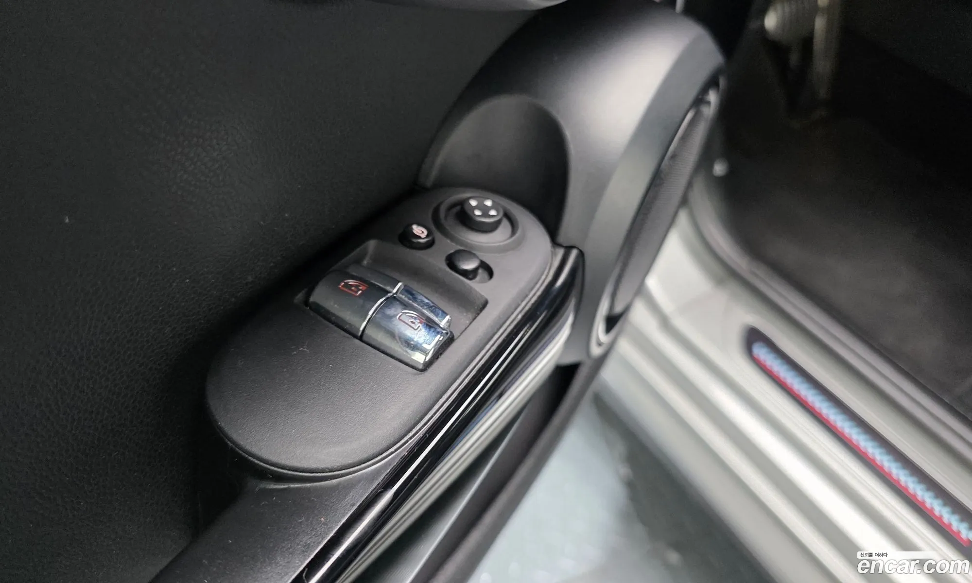 Mini Cooper S 2023 WMW81DH01R2U50413 — 27