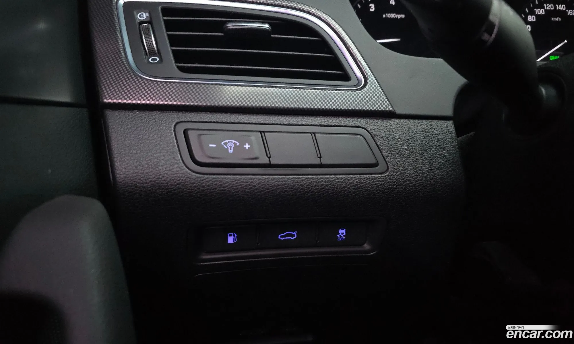 Hyundai LF Sonata 2016 — 9