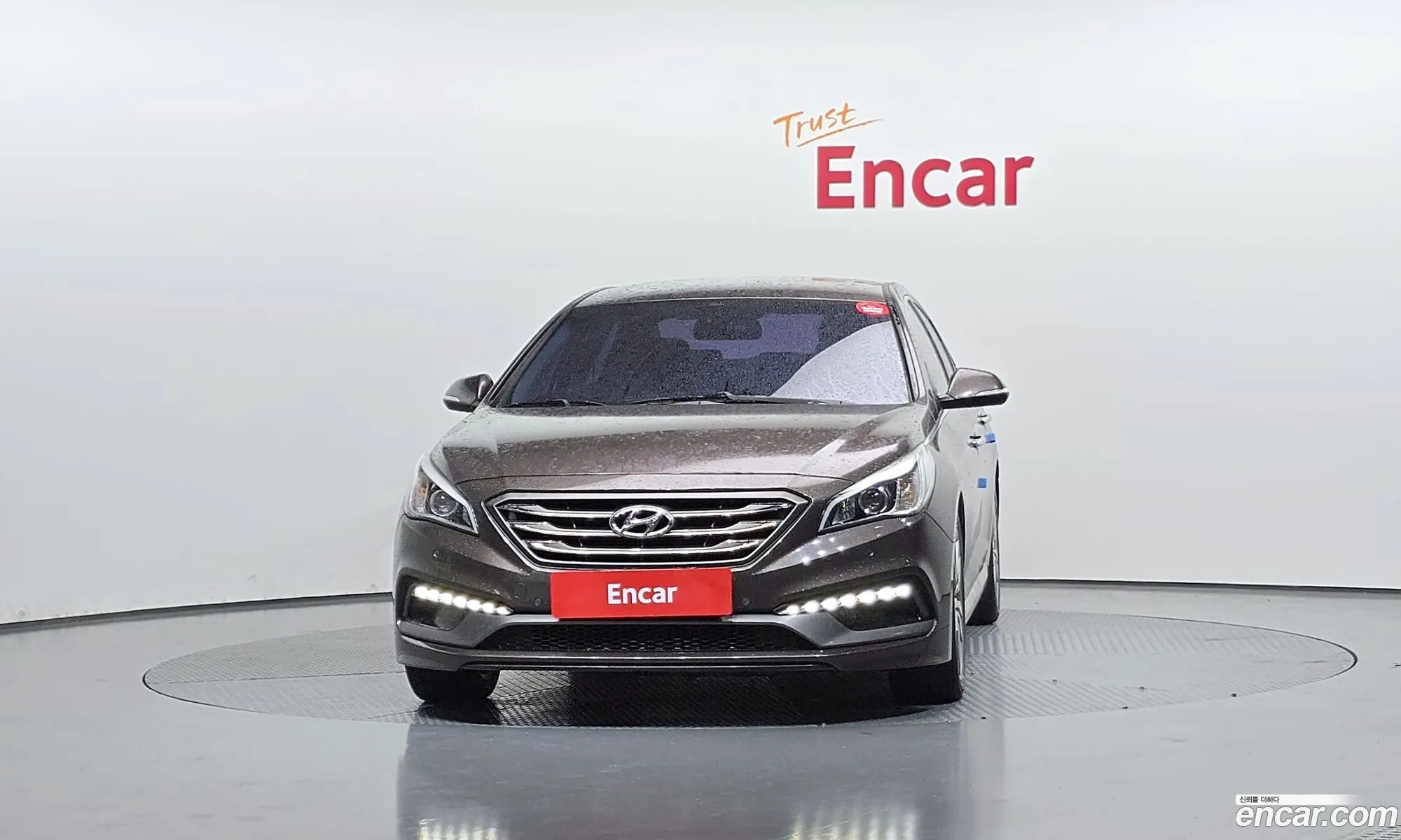 Hyundai LF Sonata 2016 — 19