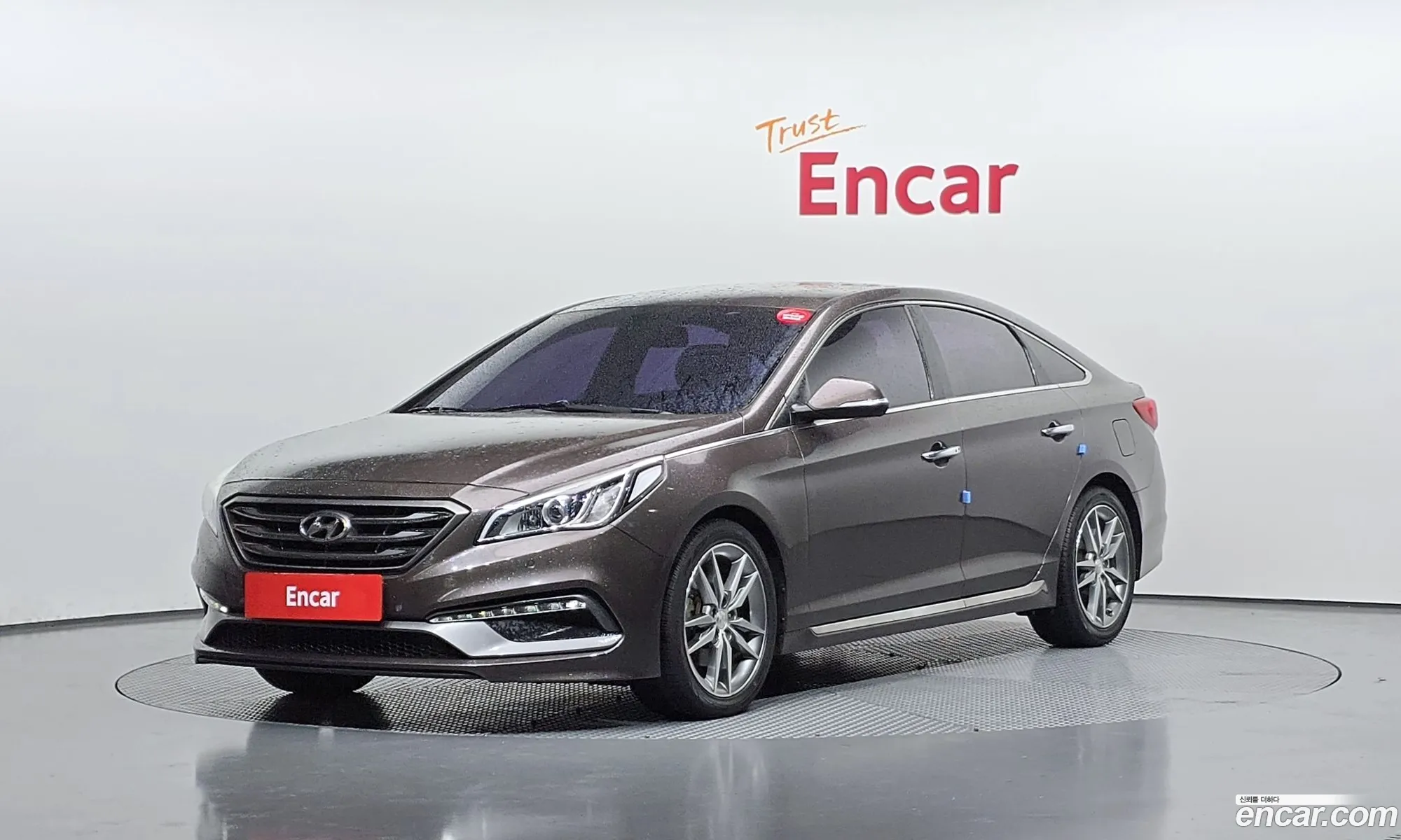 Hyundai LF Sonata 2016 — 17