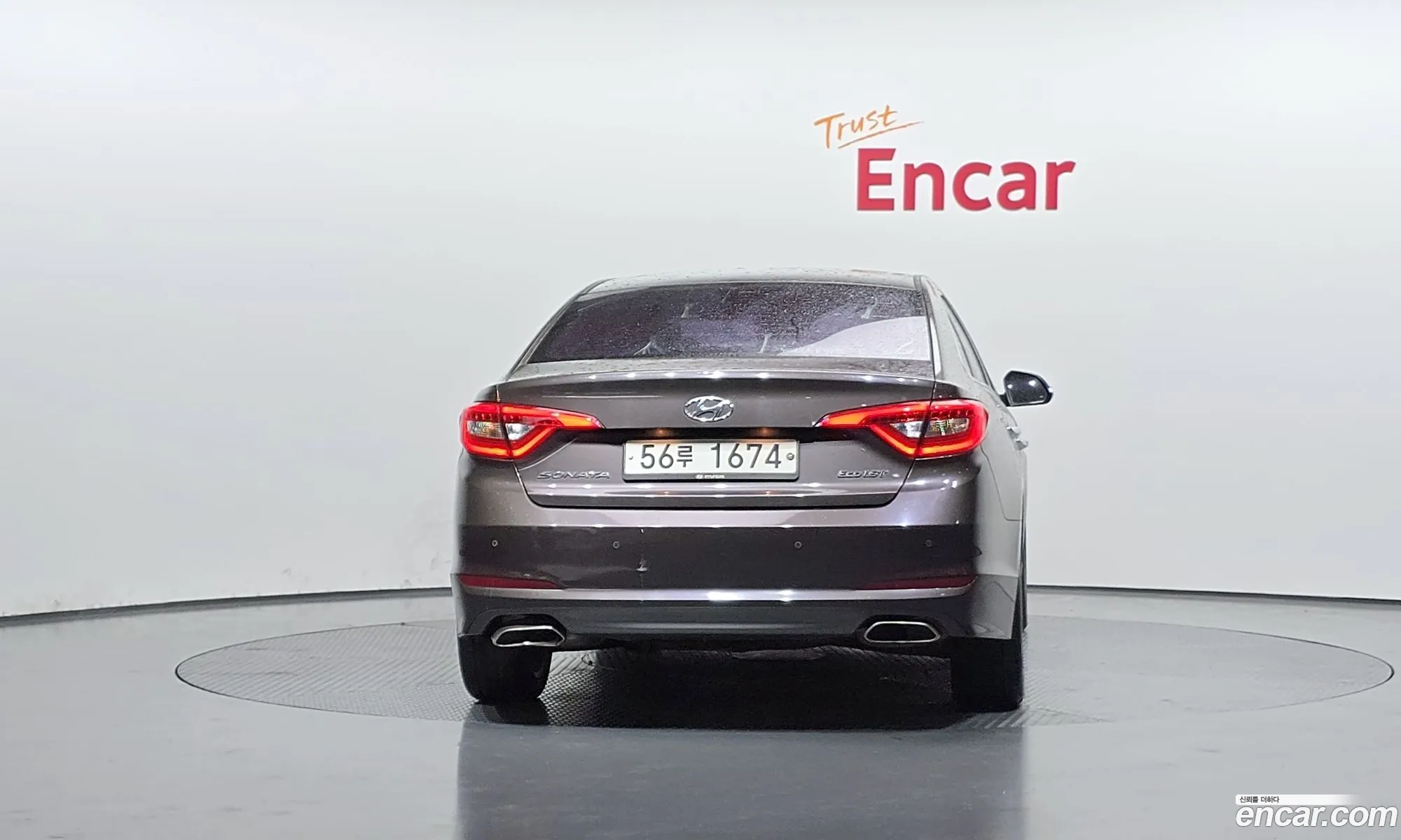 Hyundai LF Sonata 2016 — 12