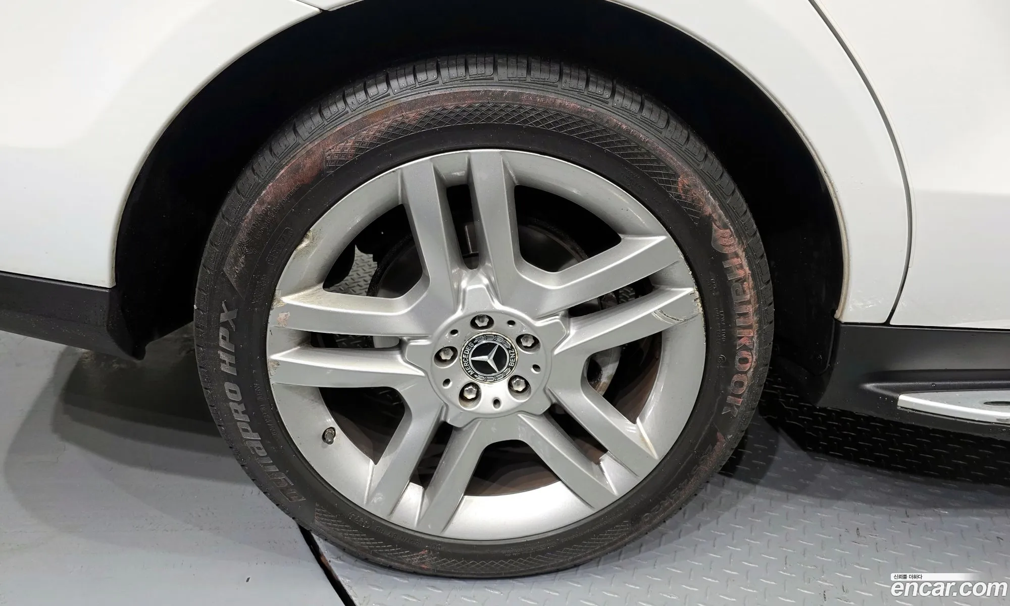 Mercedes-Benz GLE-Class W166 2018 — 27