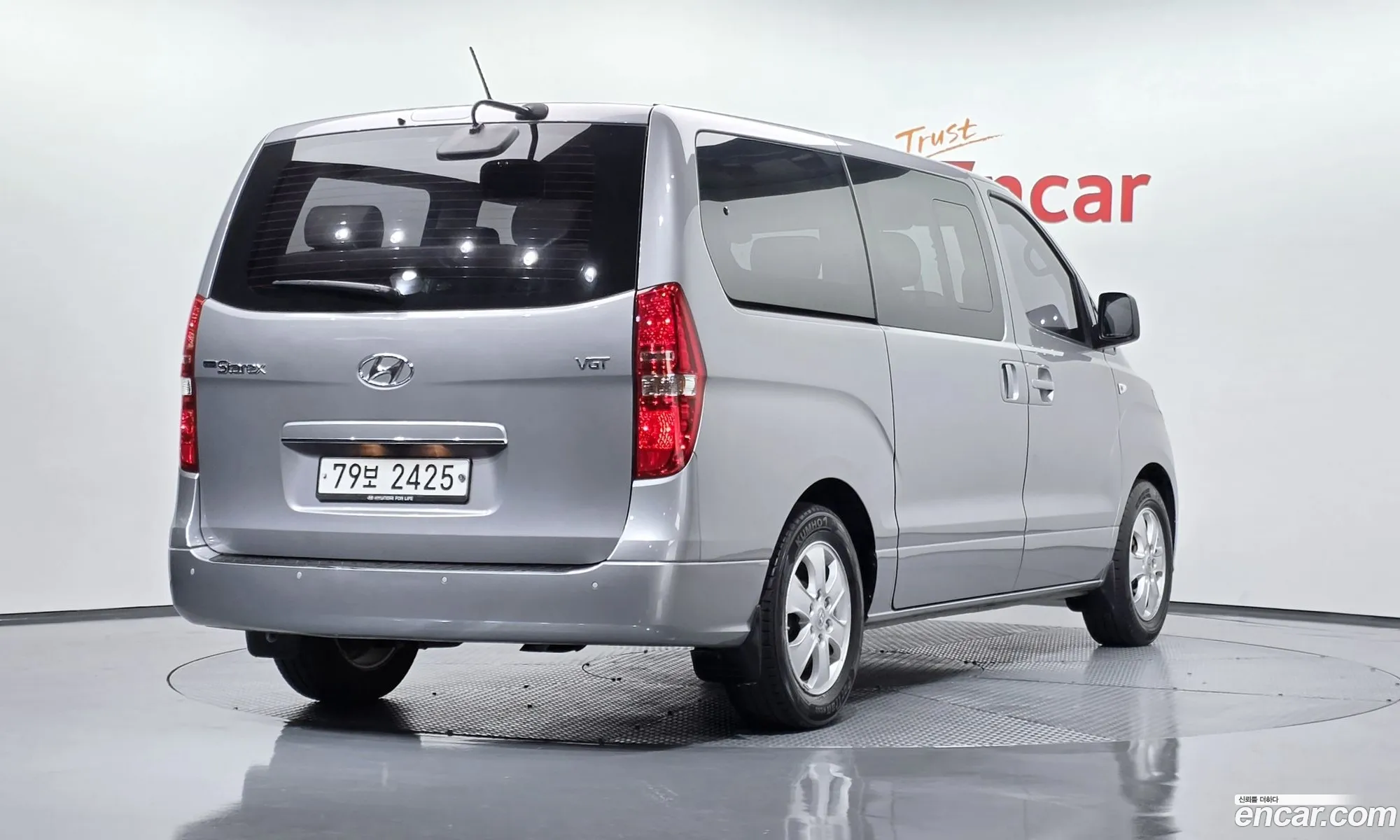 Hyundai Grand Starex 2018 — 20