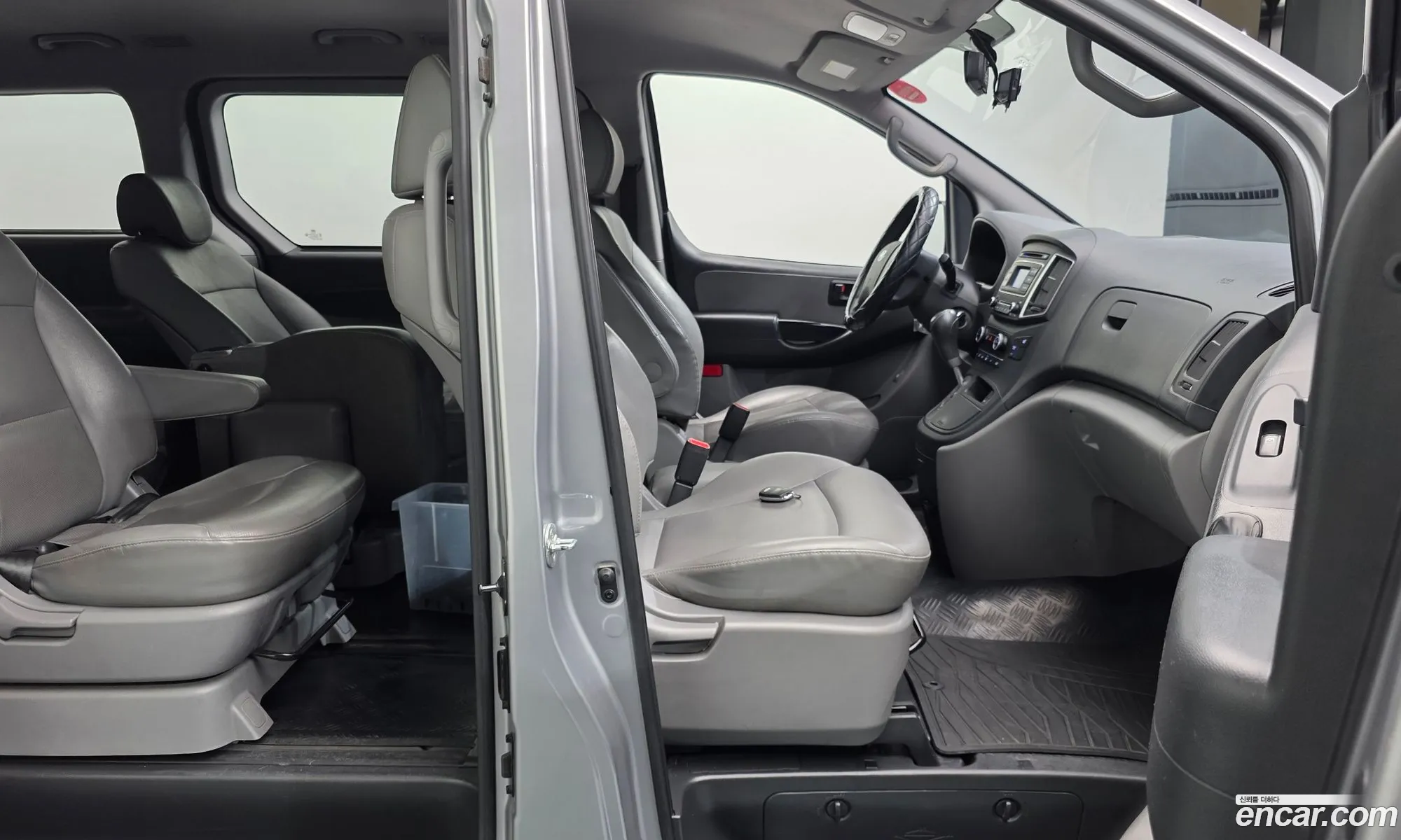 Hyundai Grand Starex 2018 — 6