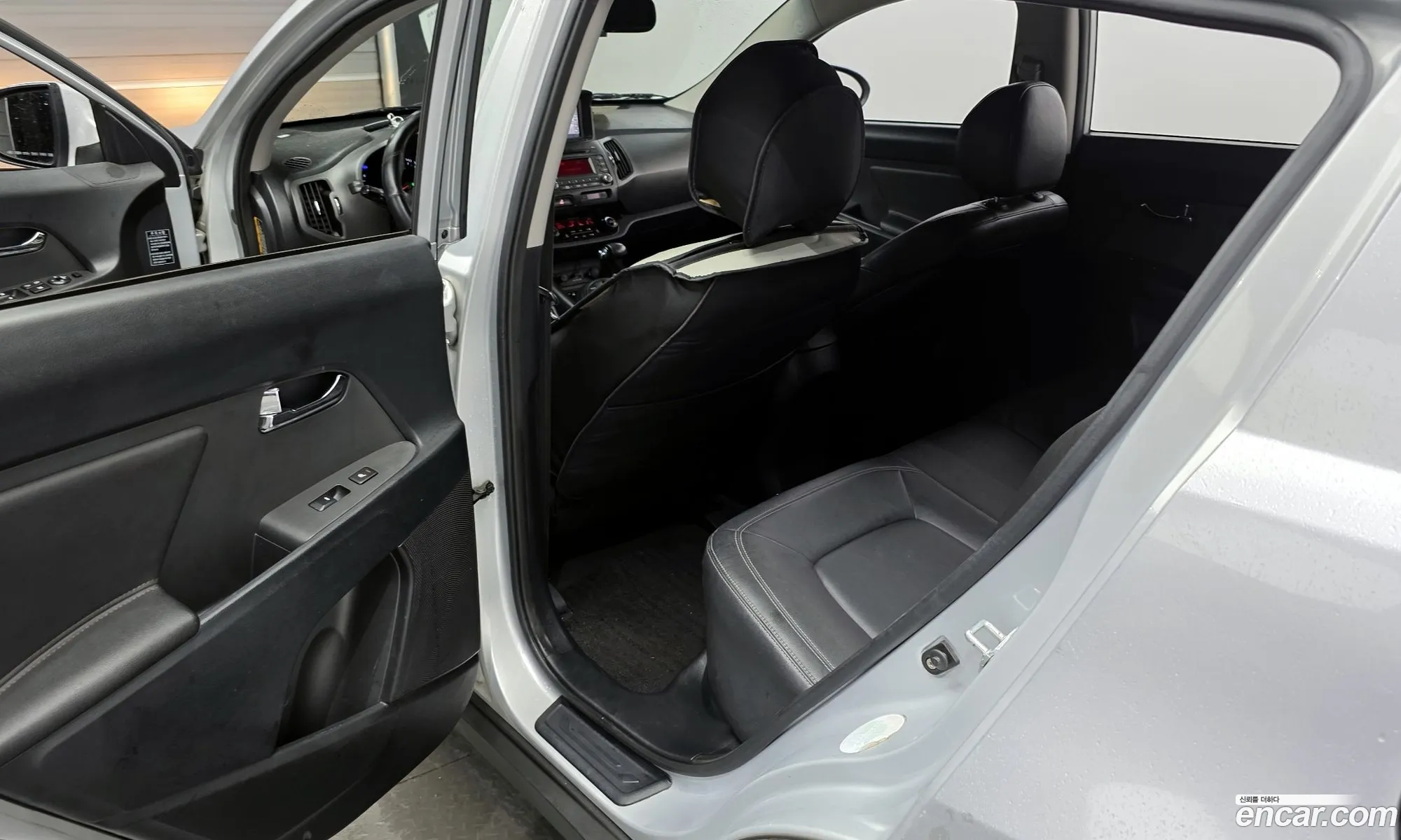 Kia Sportage R 2011 — 18